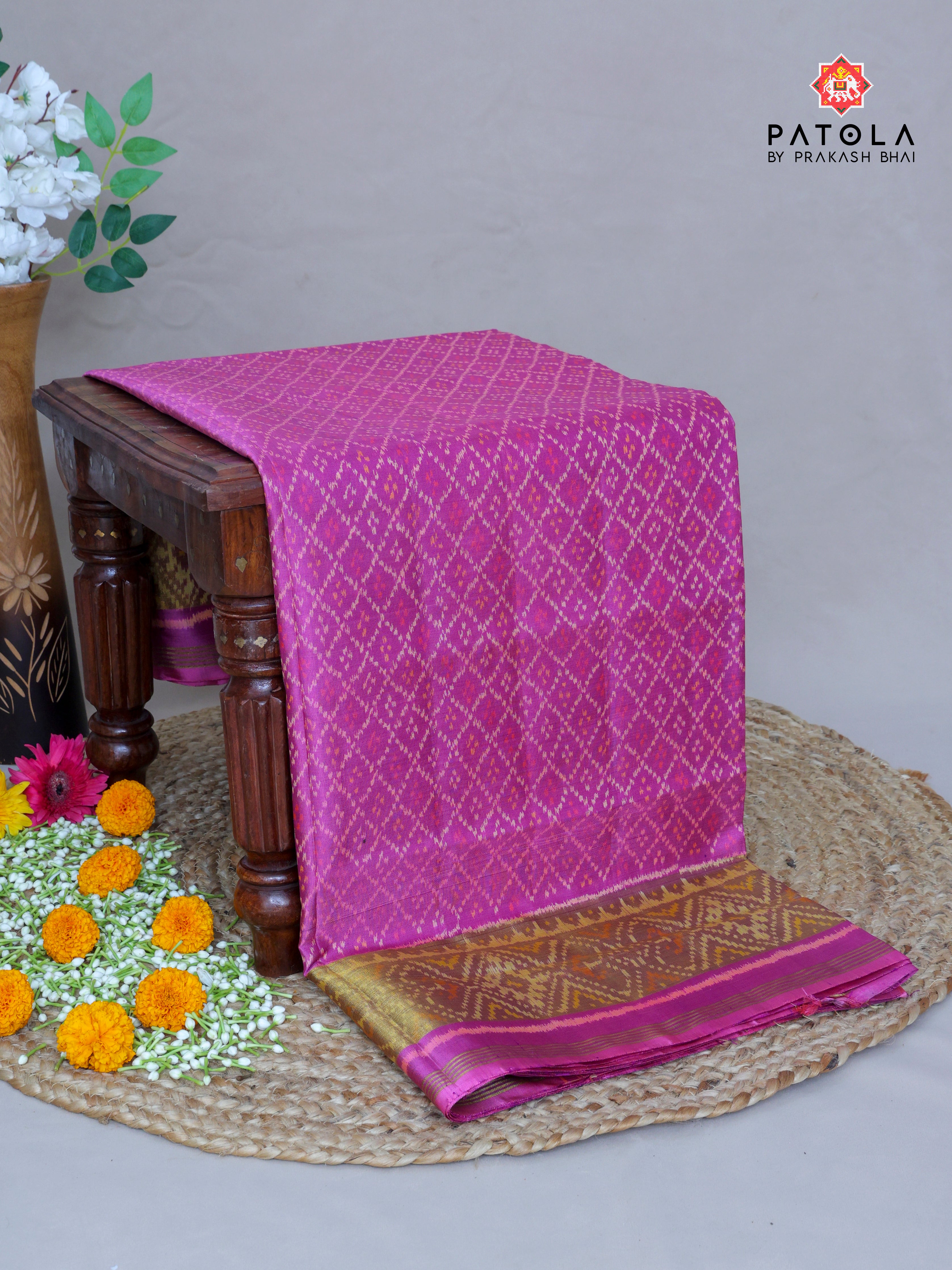 Pink Sakali Designer Single Ikat Patola Saree