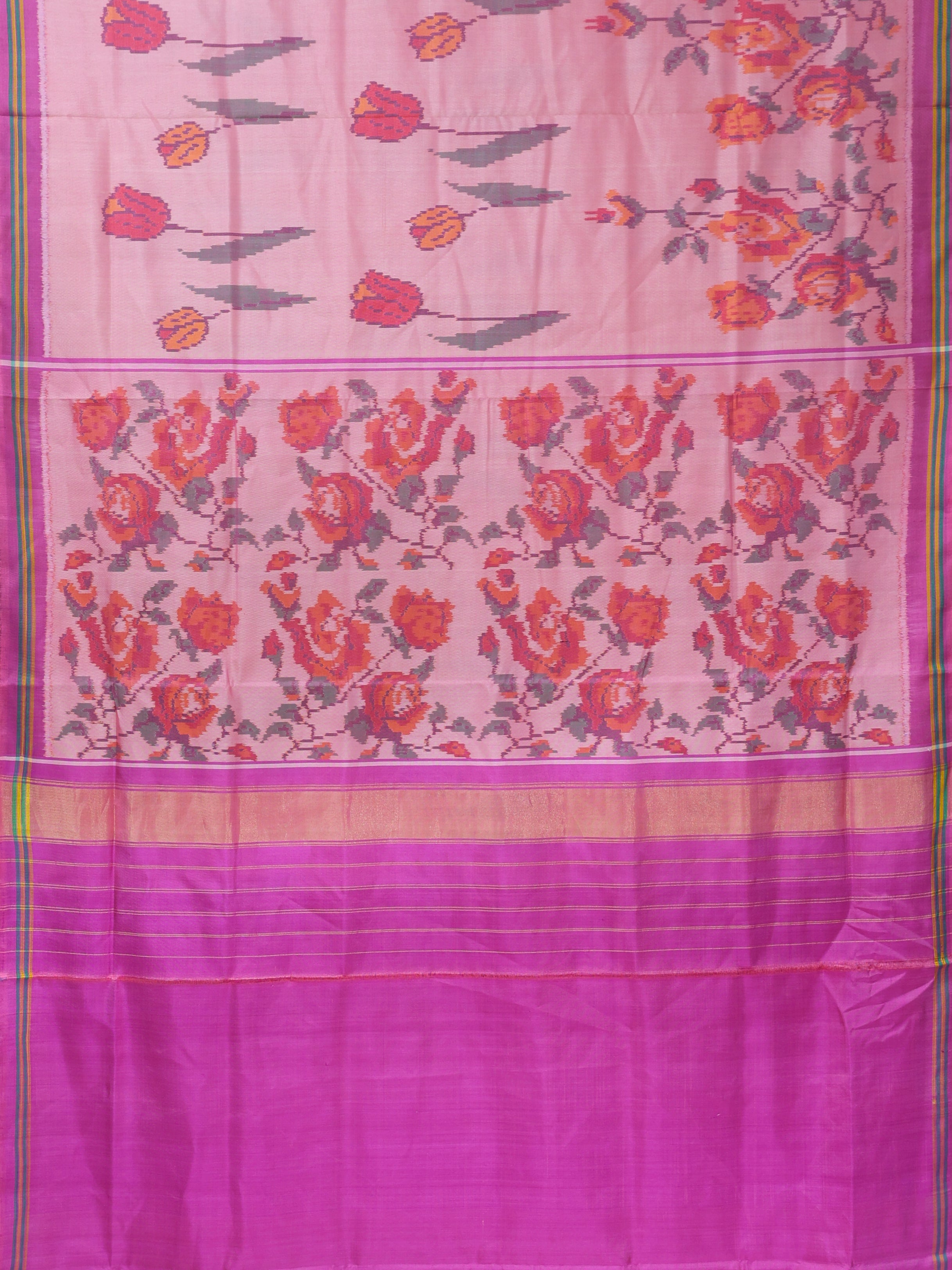 Masterpiece suct border with flower design pallu semi double ikat patola saree