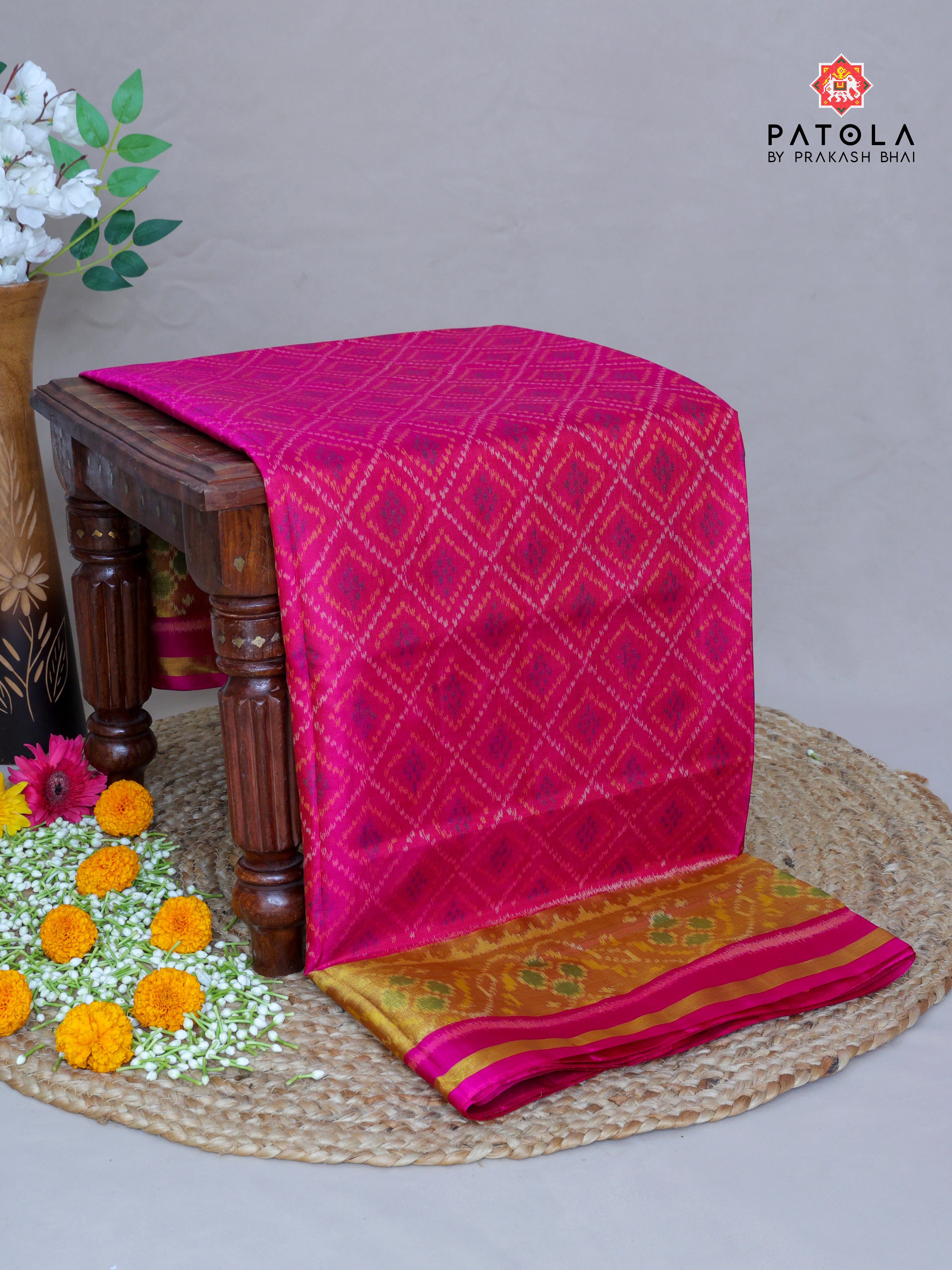 Pink Chanda Bhat Design Single Ikat Patola Saree