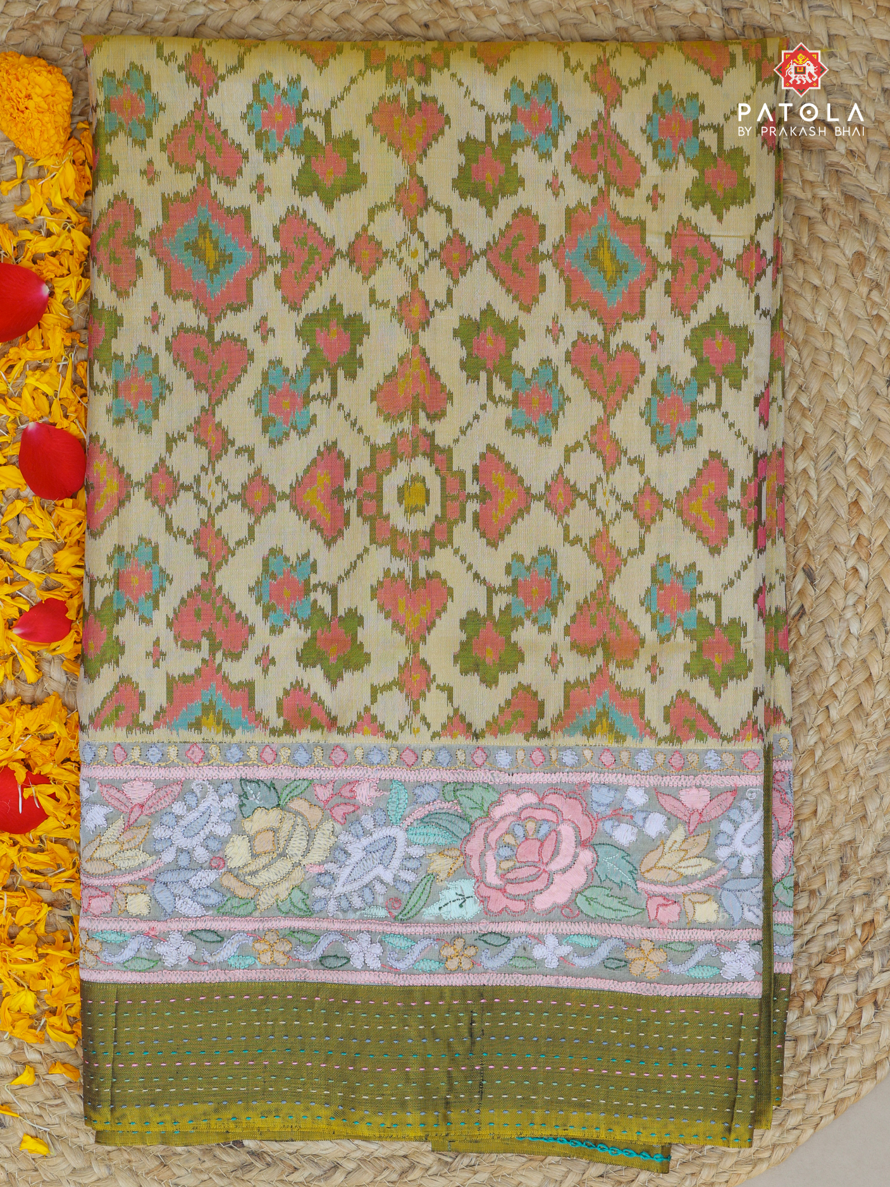 Masterpiece manek chowk with panchanda mix design Patola With Traditional Handwork