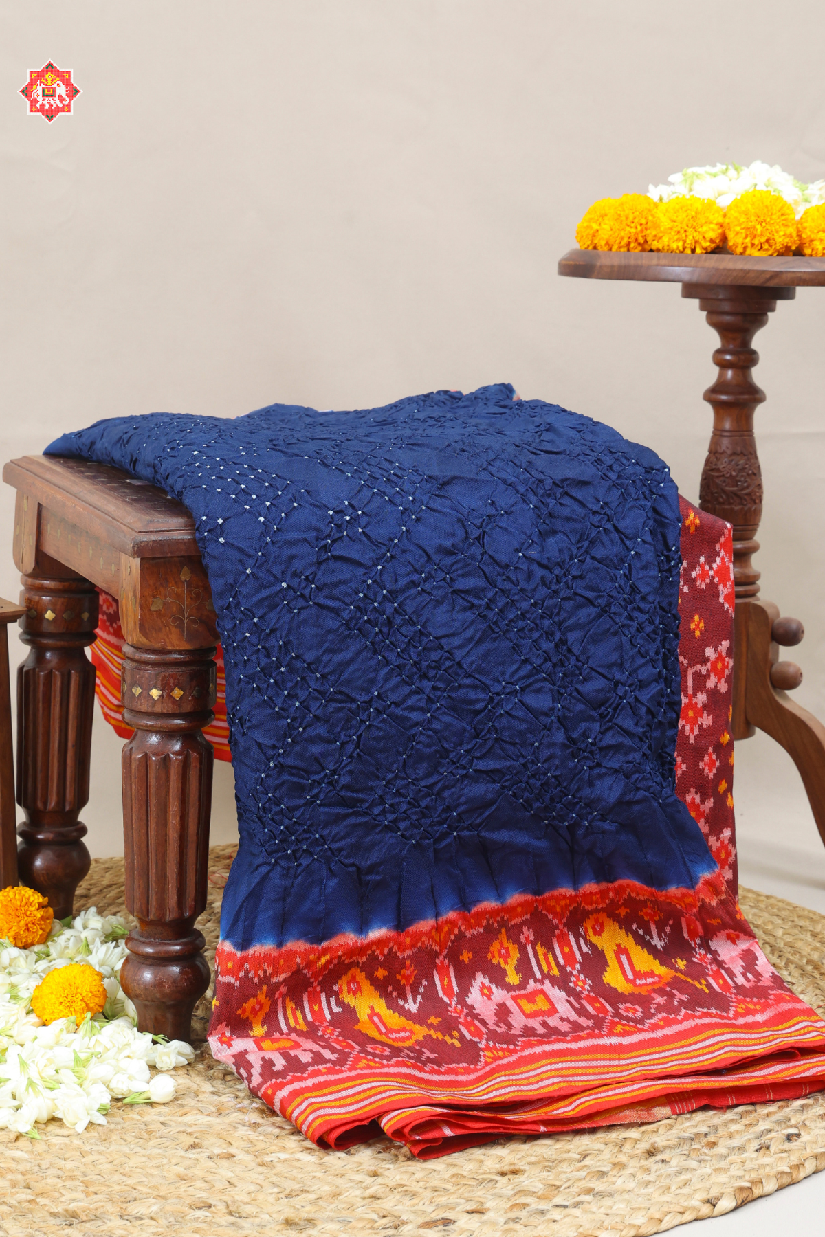 Animals border pallu with blouse design bandhej patola saree