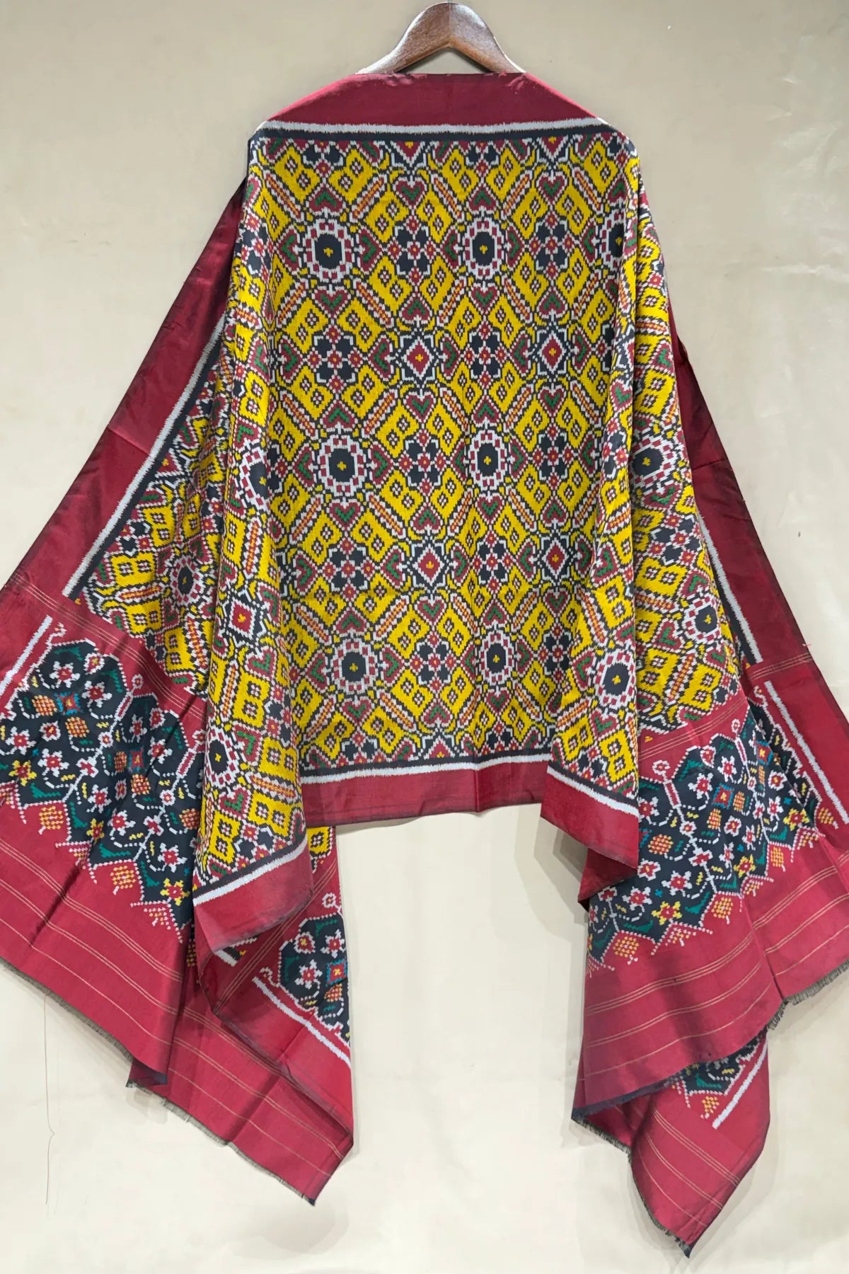 Manek chowk design with minakari work semi double ikat patola dupatta