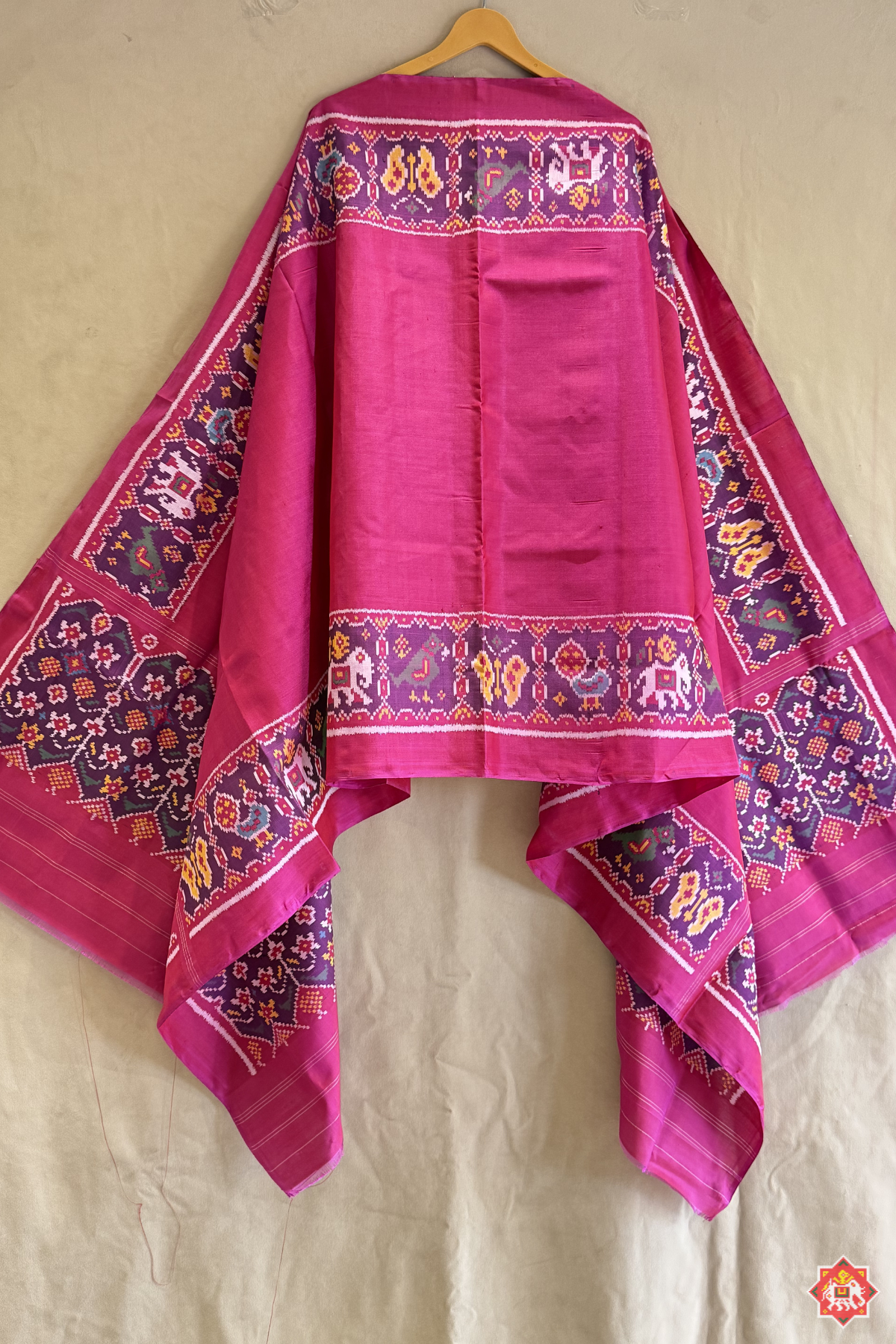 Pallu border motif design plain semi double ikat dupatta