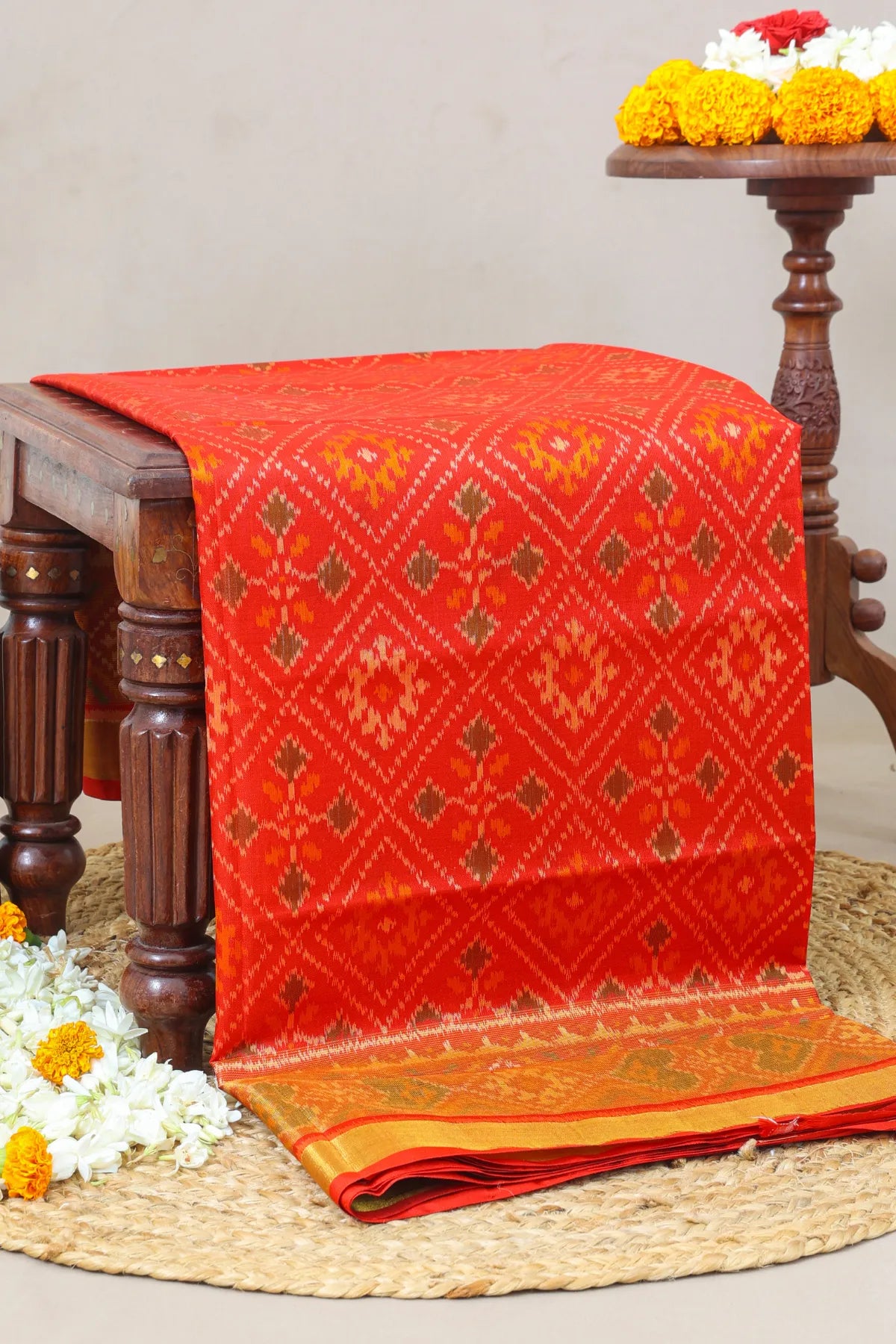 Chandabhat design with pallu border traditional design single ikat patola saree