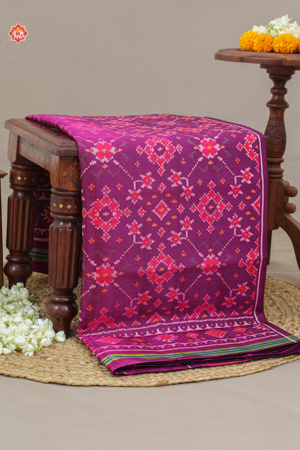Navratna design with minakari chanda border Semi double ikat patola saree
