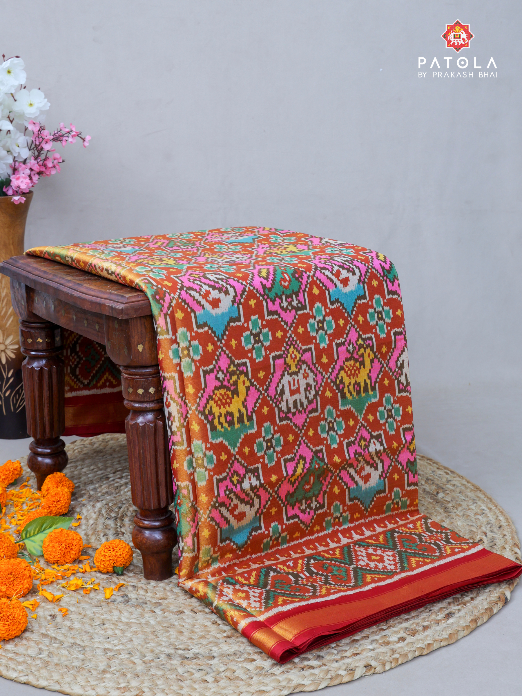 Figures With Star Designer Tissue Patola Saree