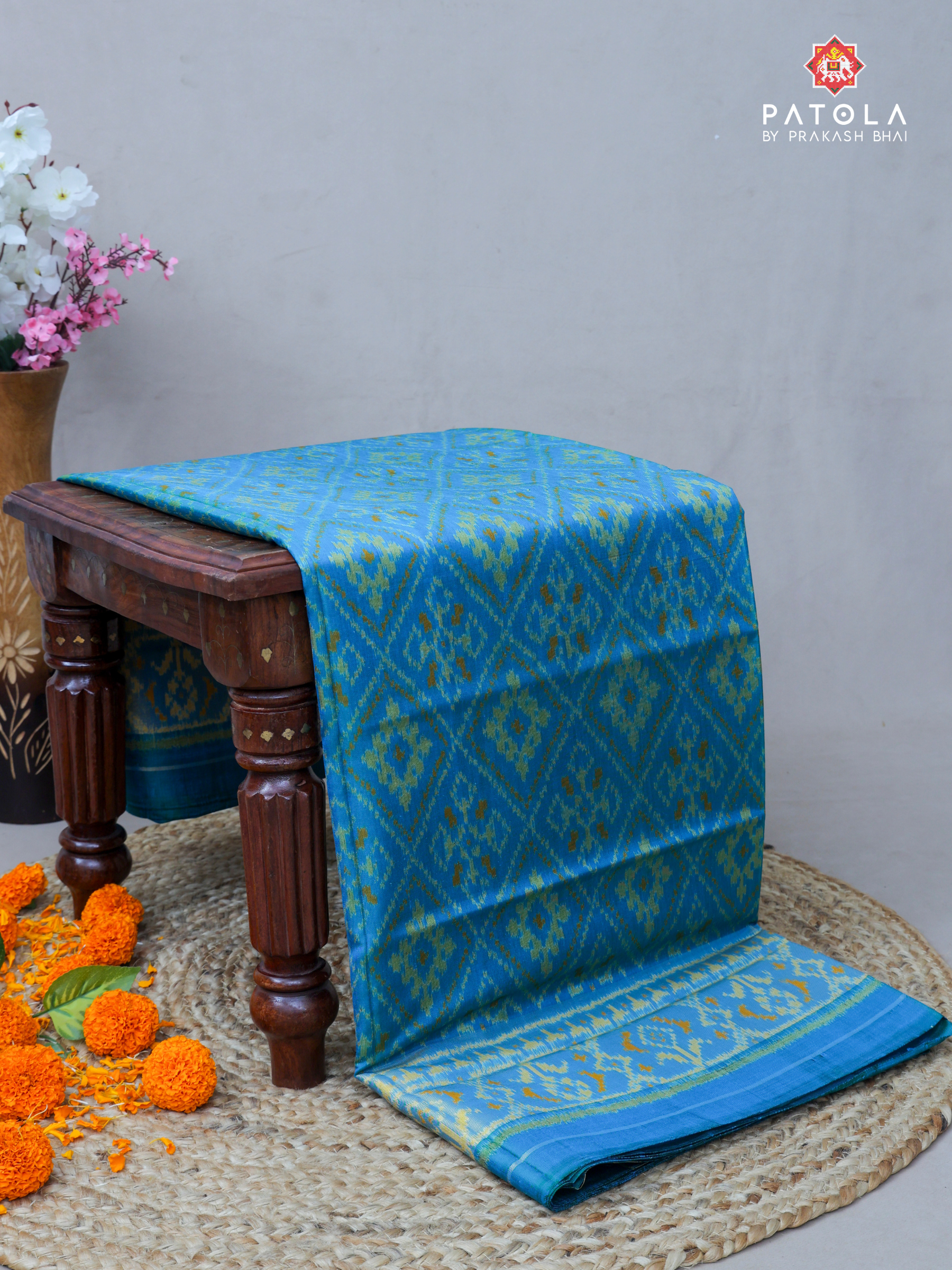 Traditional Chanda Bhat Design Single Ikat Patola Saree