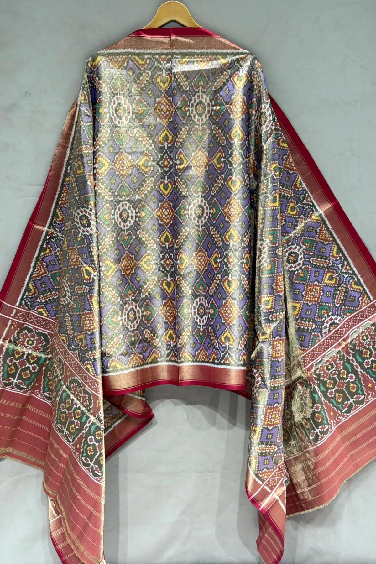 Manek chowk with paan chanda fix tissue patola dupatta