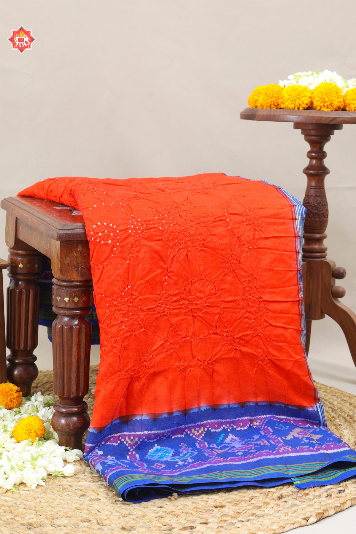 Animals border pallu with blouse design bandhej patola saree