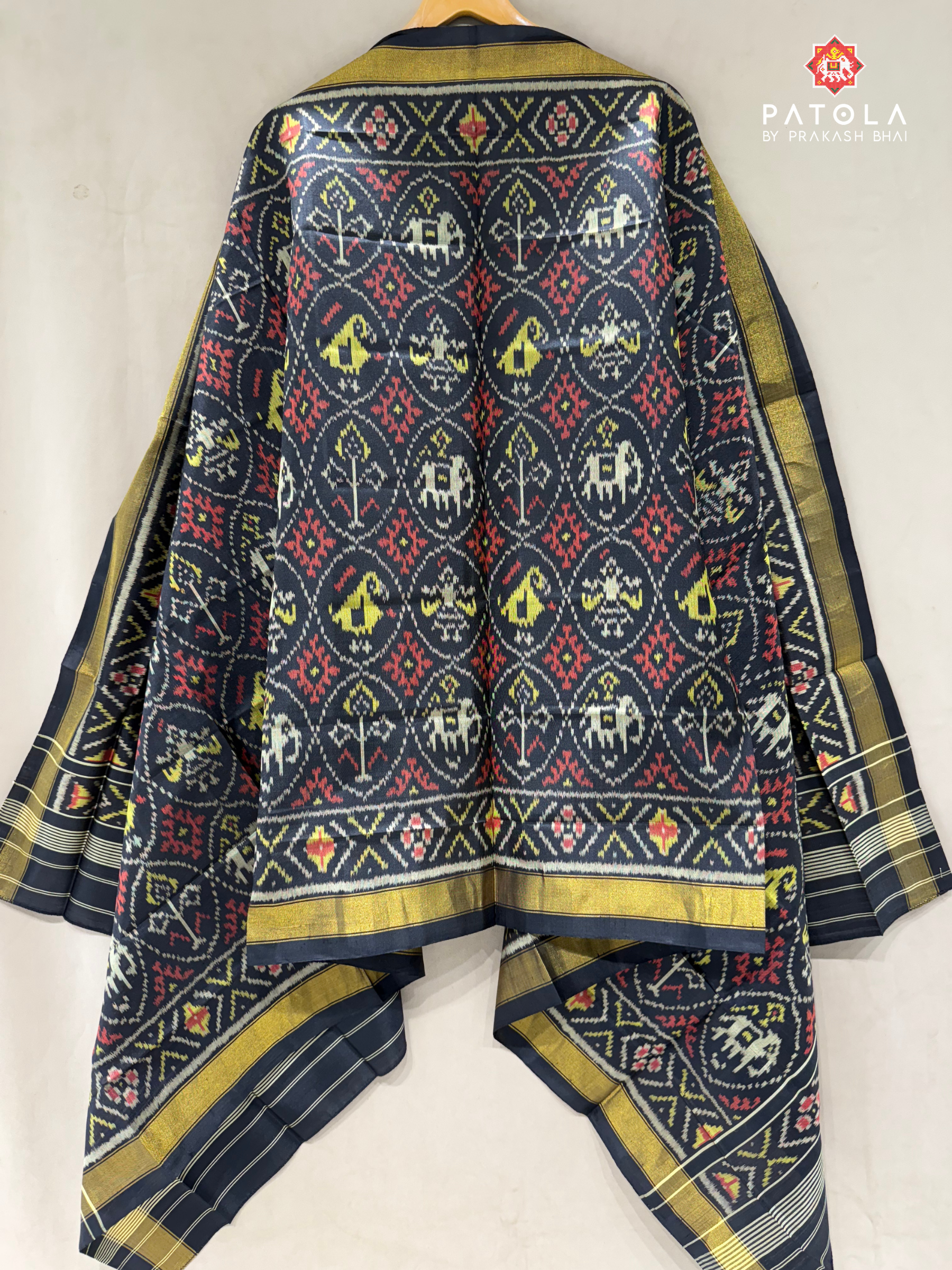 Small Black Figures Design Single Ikat Patola Dupatta
