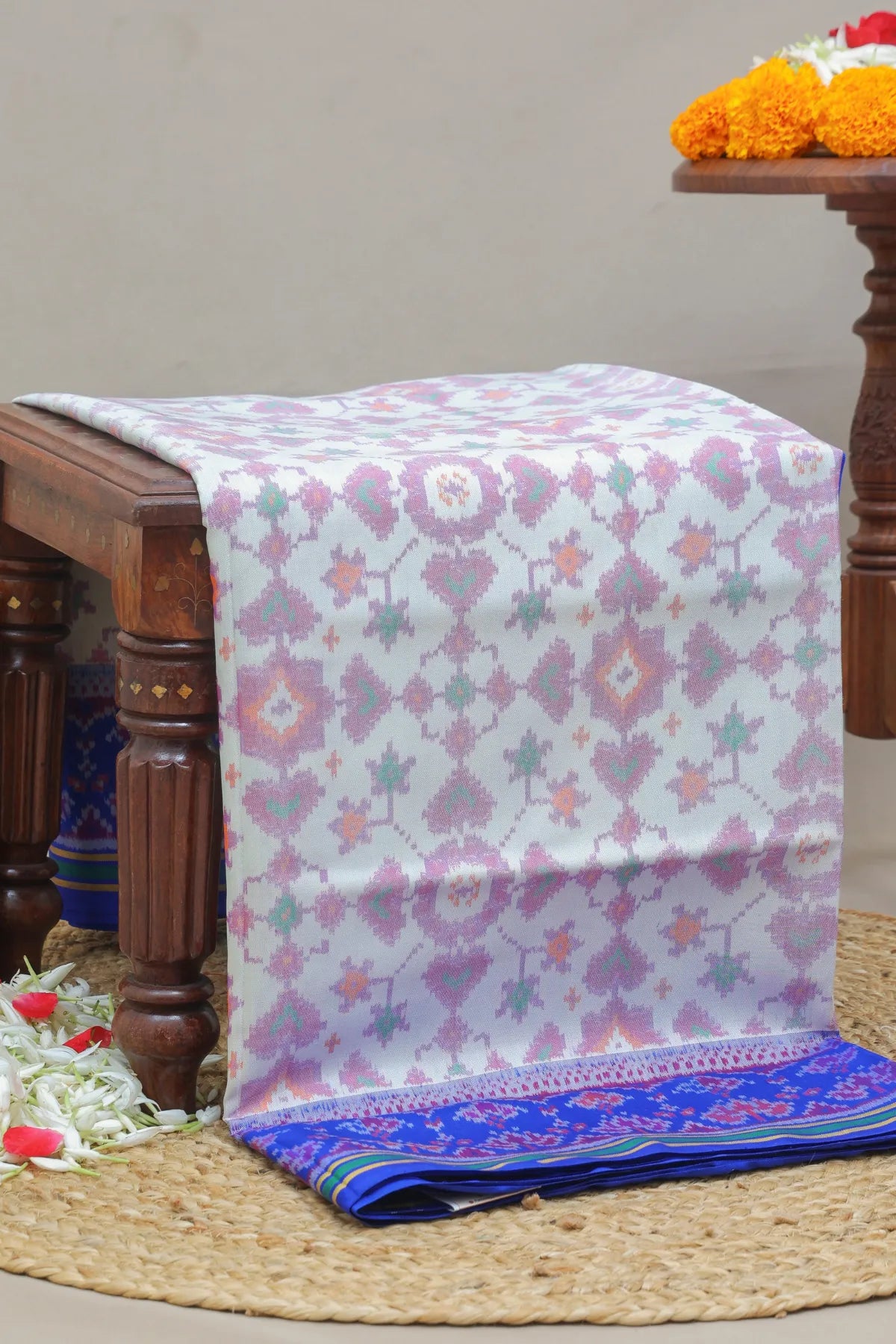 Traditioal paan chanda design minakari work with pallu border unique design semi double ikat patola saree
