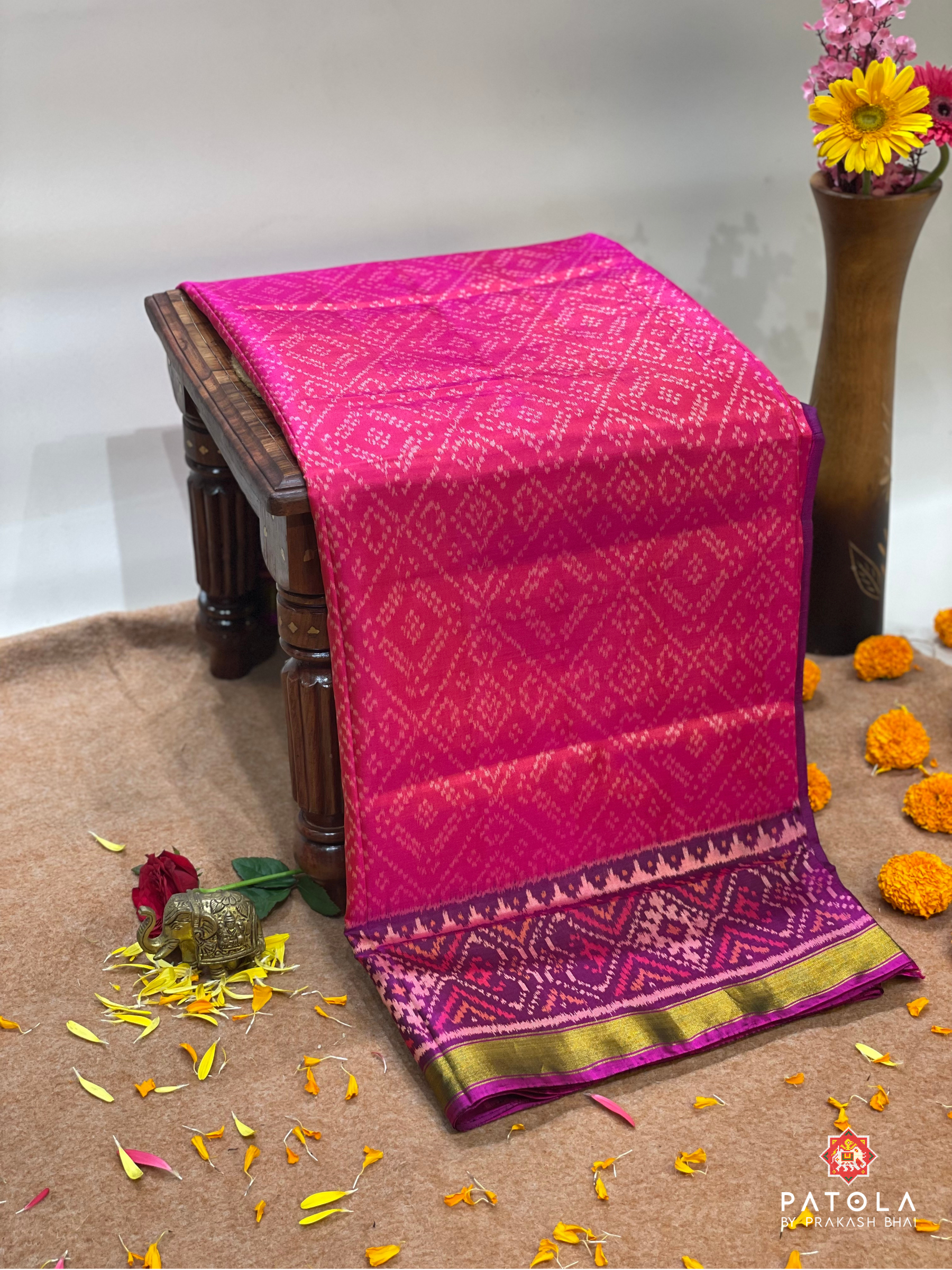 Traditional Chex Bandhej Designer Single Ikat Patola Saree