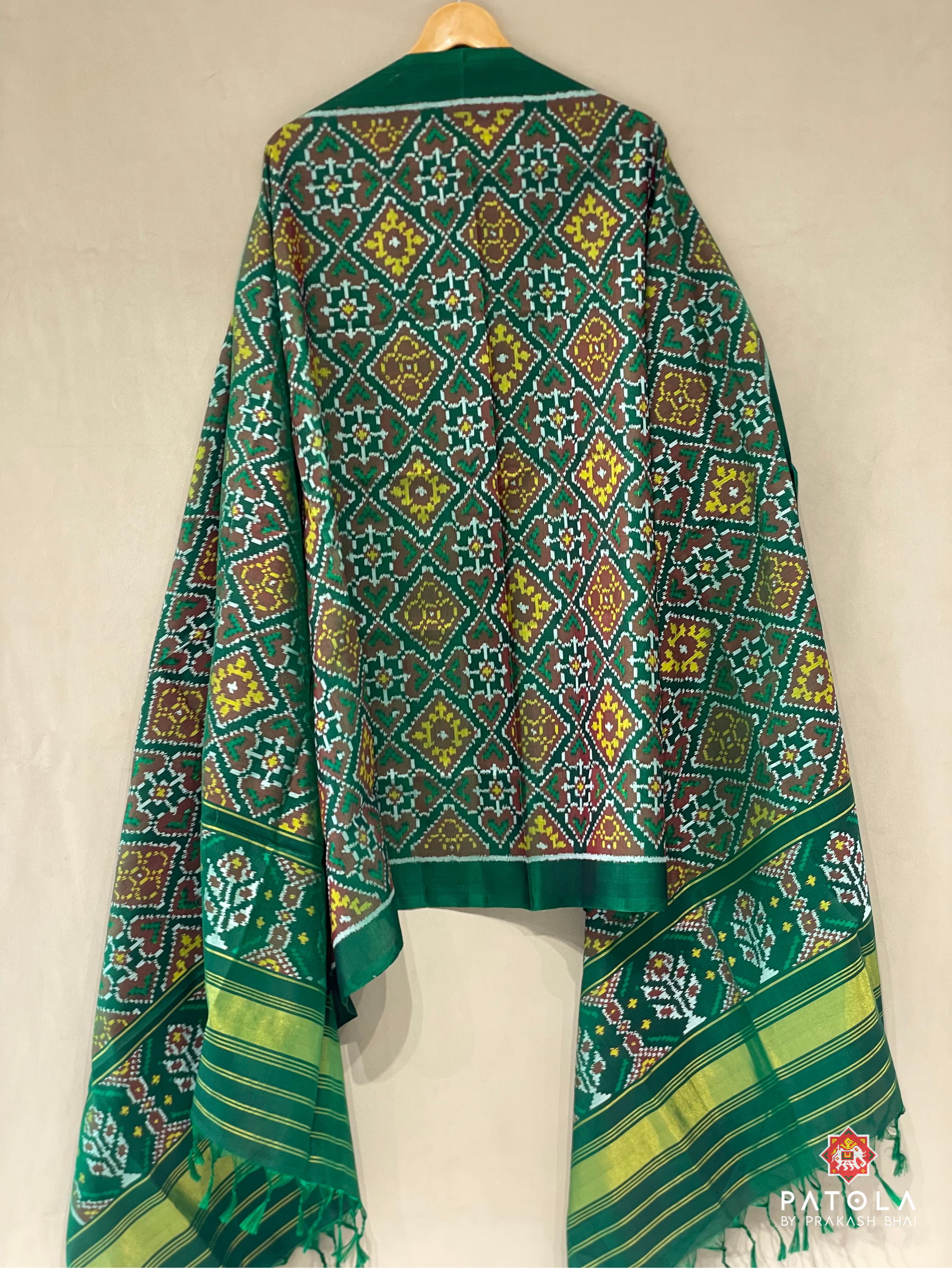 Green Pan Chanda Bhat Designer Semi Double Ikat Dupatta