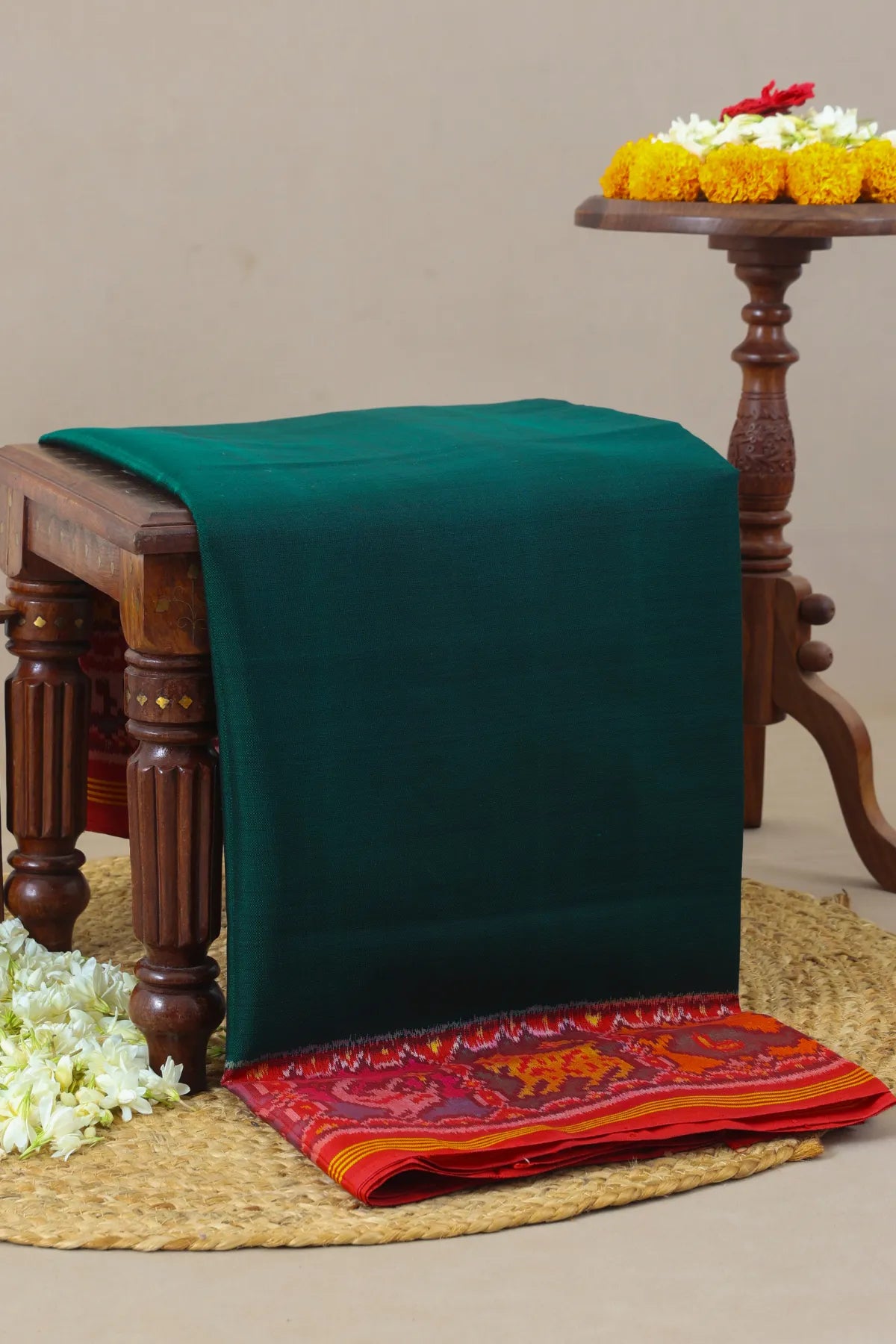 Plain patola with border pallu motif  design & blouse patola design  semi double ikat patola saree