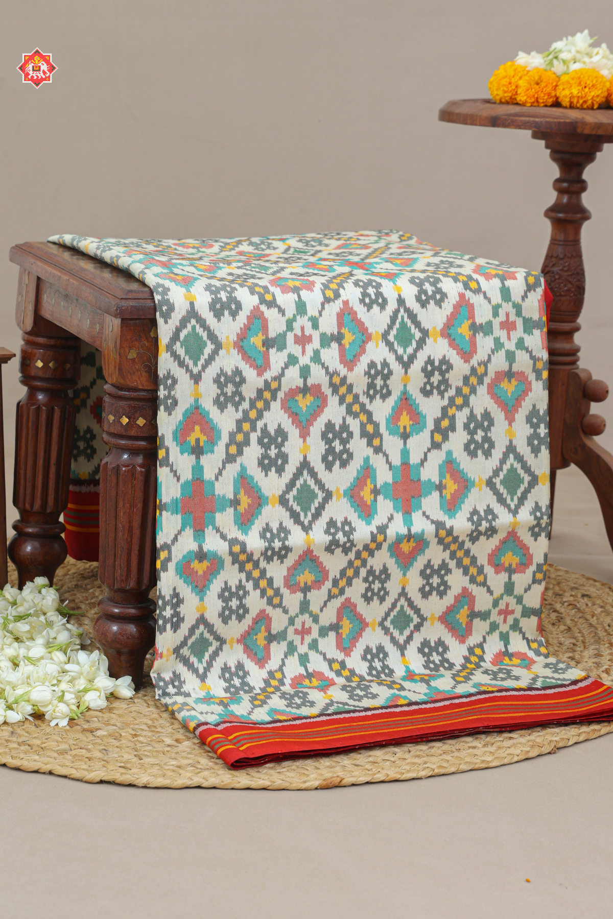 Rajwadi kirron kher design small border  semi double ikat patola saree