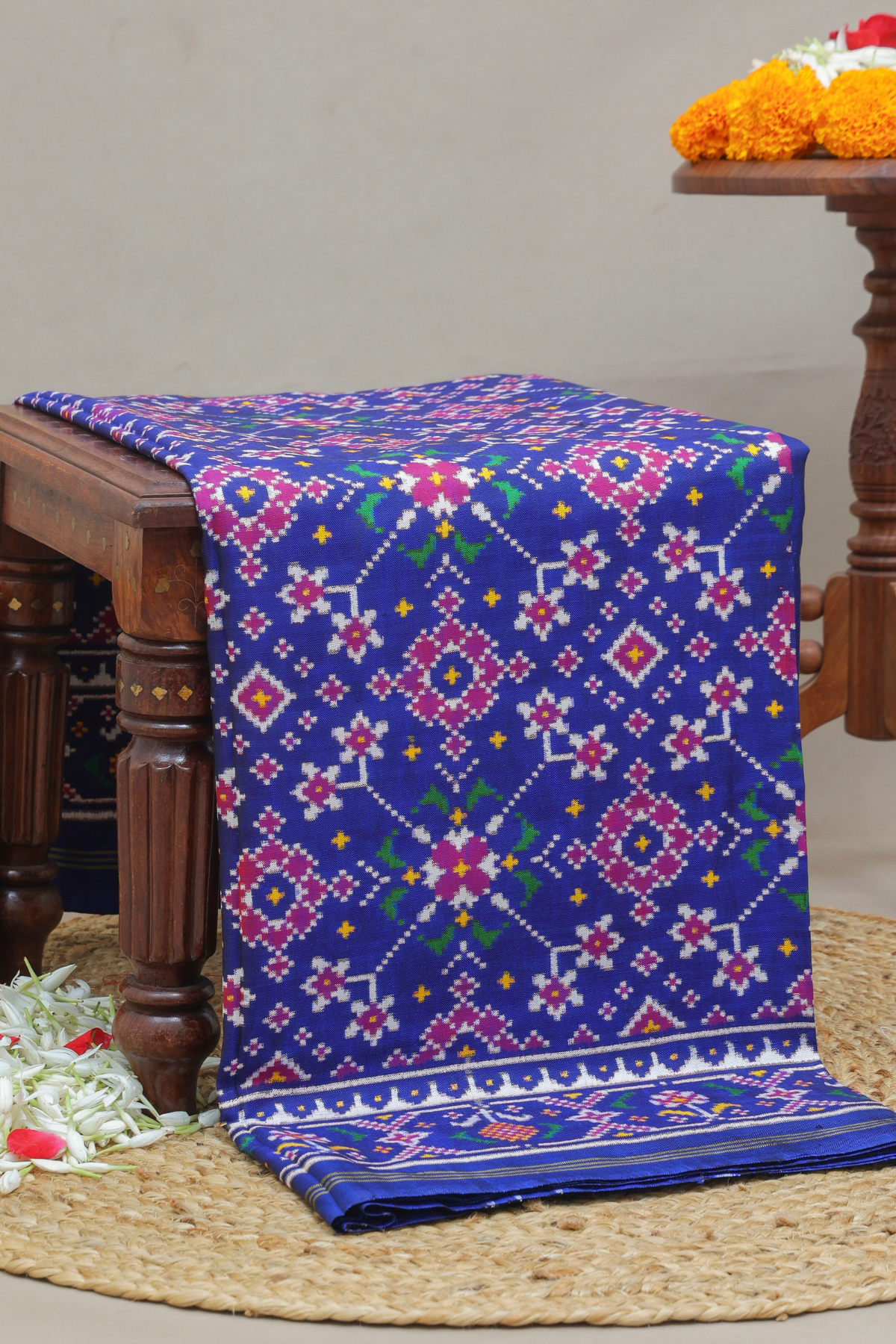 Patan patola traditional navrata design minakari work pure double ikat patola saree
