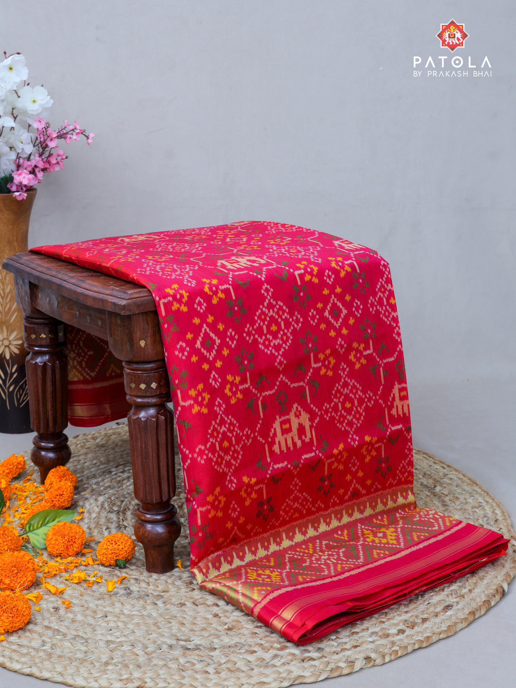 Navratna Design With Elephent Motif Single Ikat Patola Saree