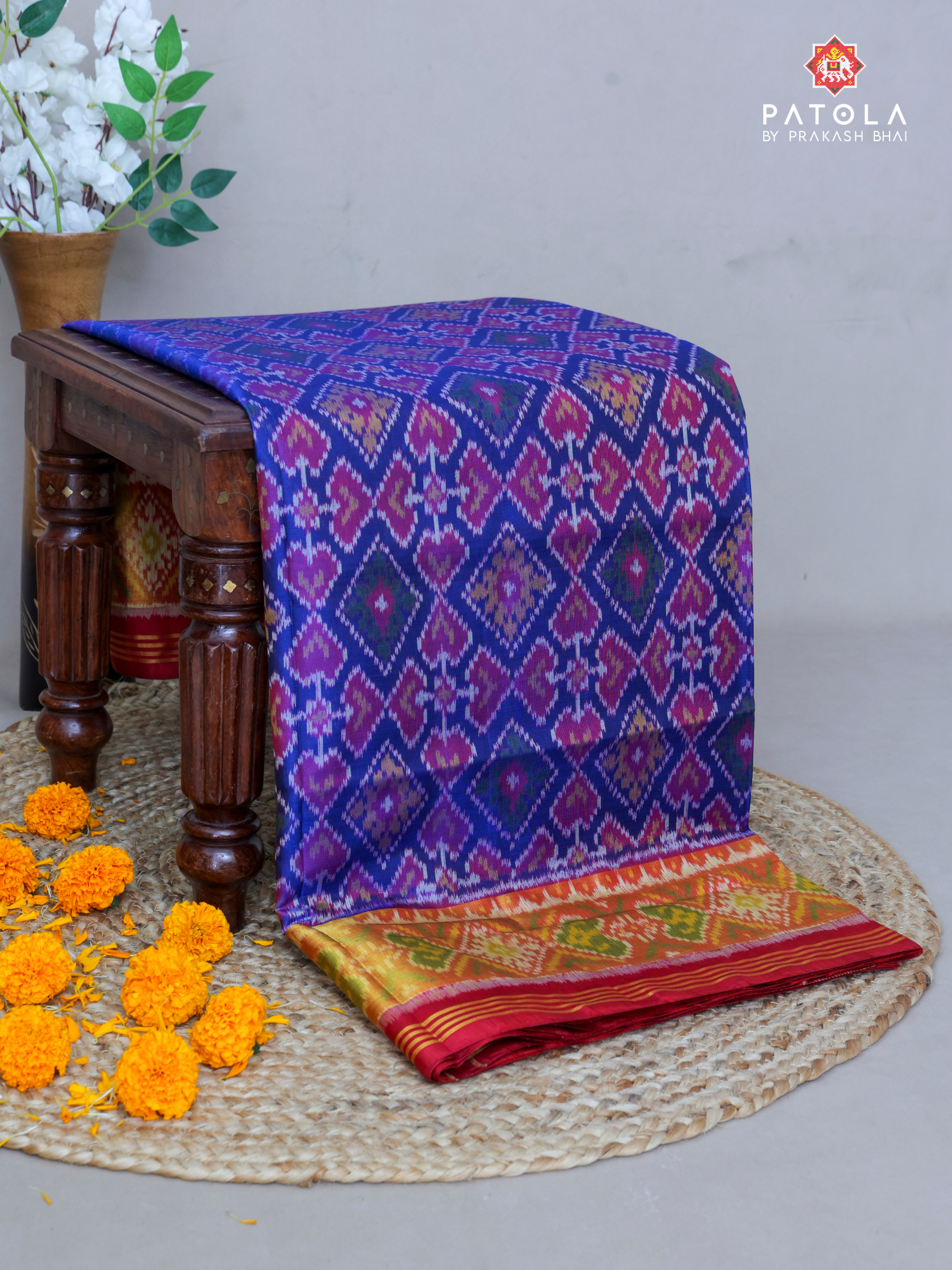 Chanda Bhat Panchanda Mix Minakari Work Design Single Ikat Patola Saree