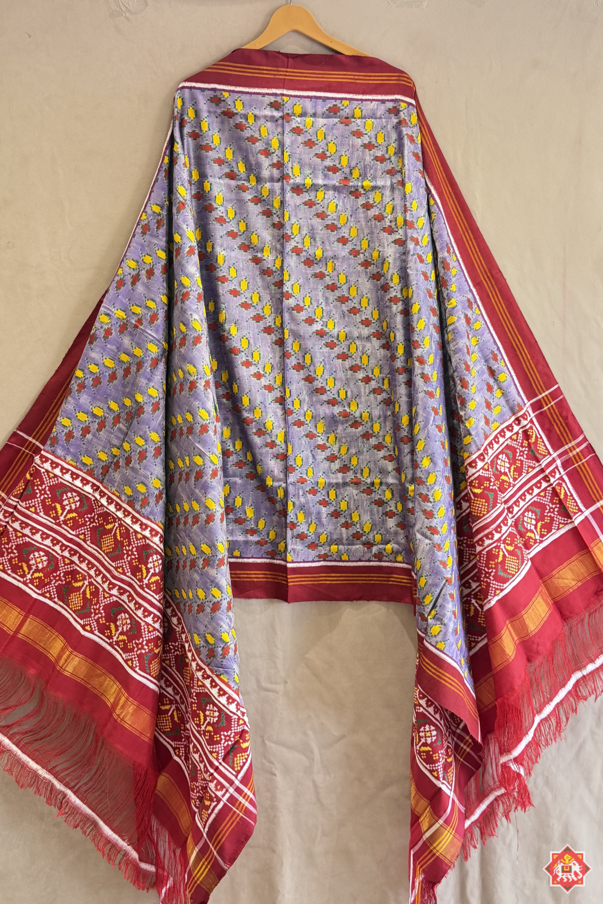 Leaves design with pallu ghughroo border design pure double ikat patola dupatta