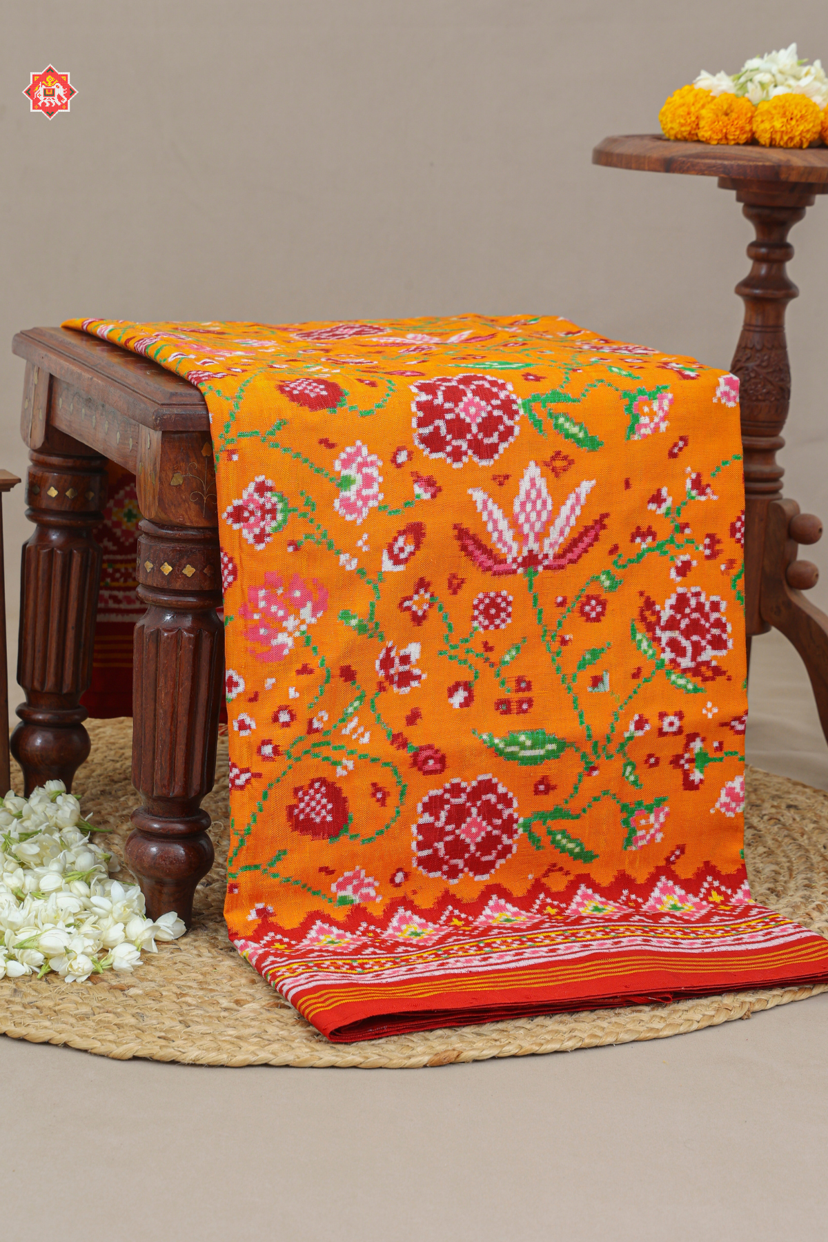 Masterpiece flower design unique pallu border design pure double ikat patola saree