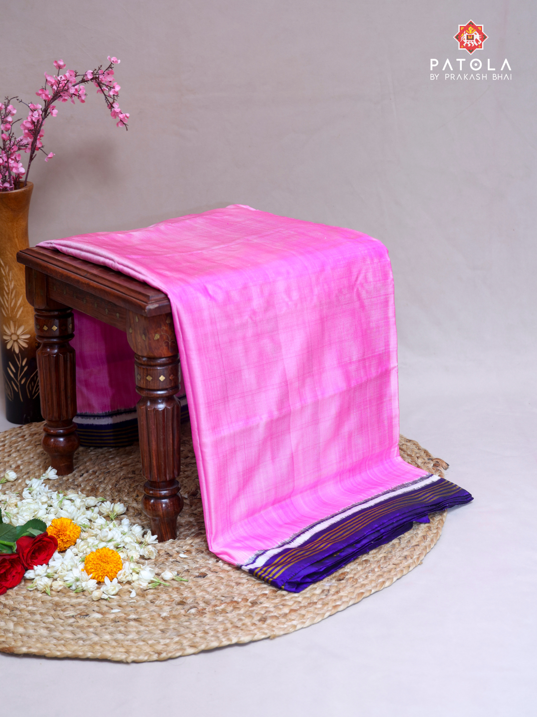 Plain Pink With Elephent Pallu Pure Double Ikat Patola Saree