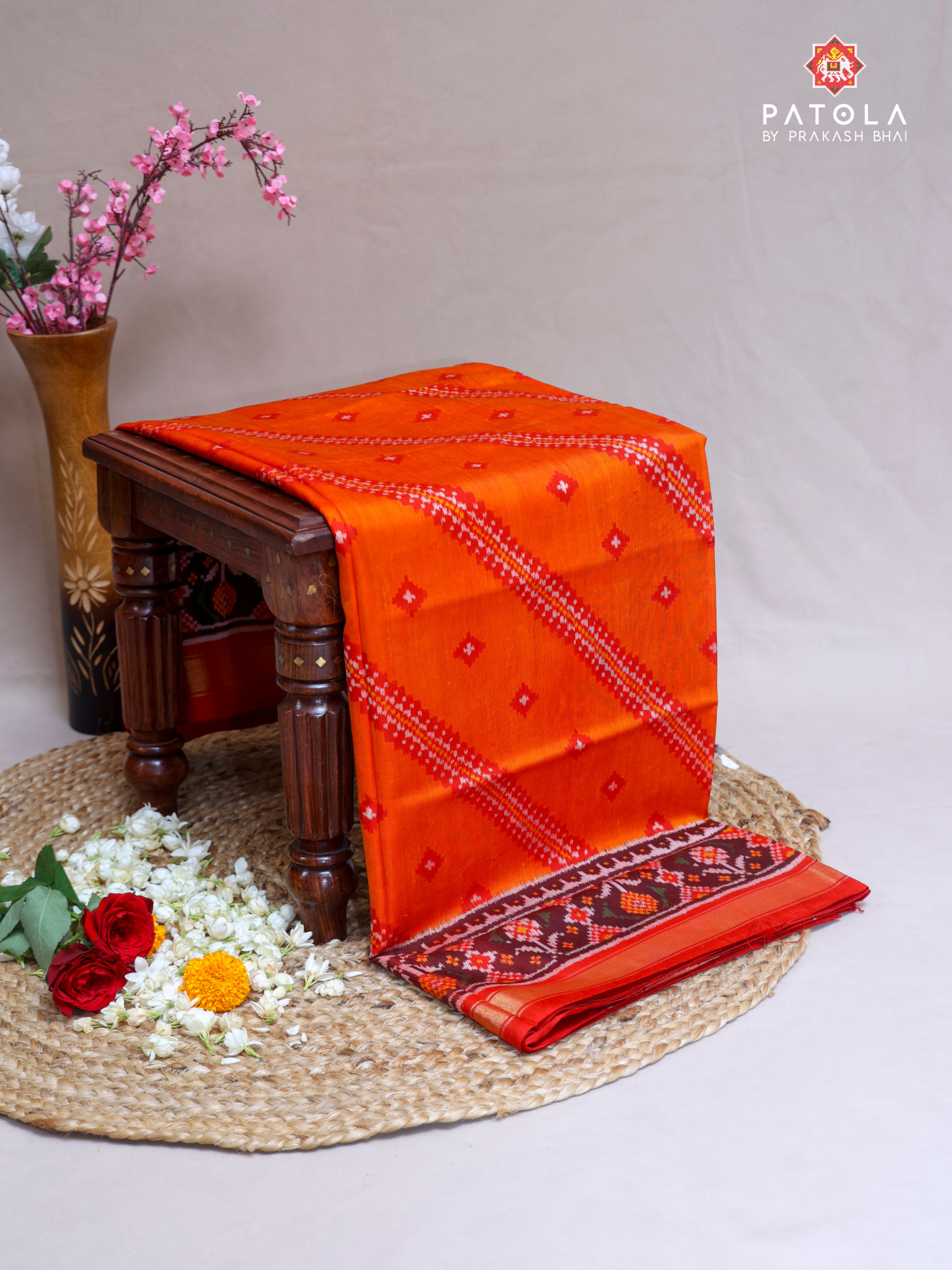 Laheriya Designer Semi Double Ikat Patola Saree