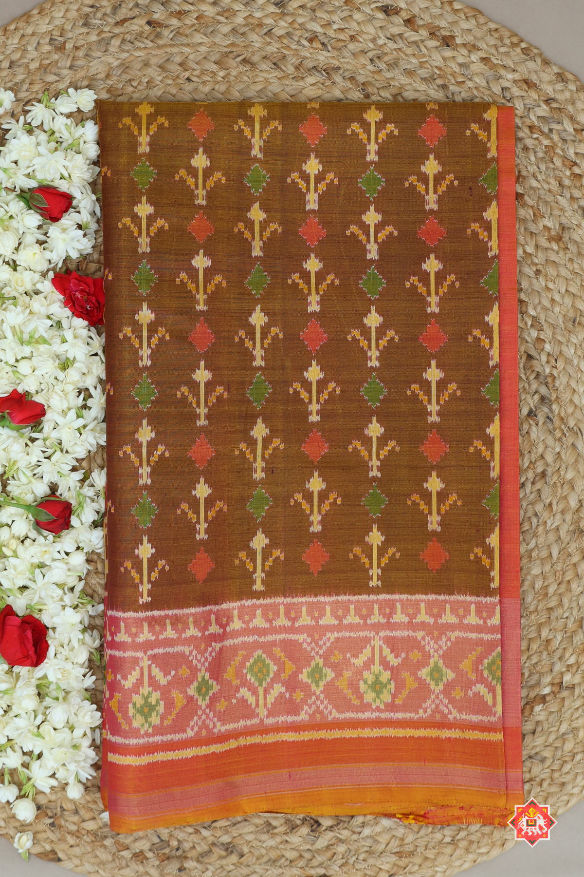 Fancy flowers design with ghughroo border single ikat patola saree