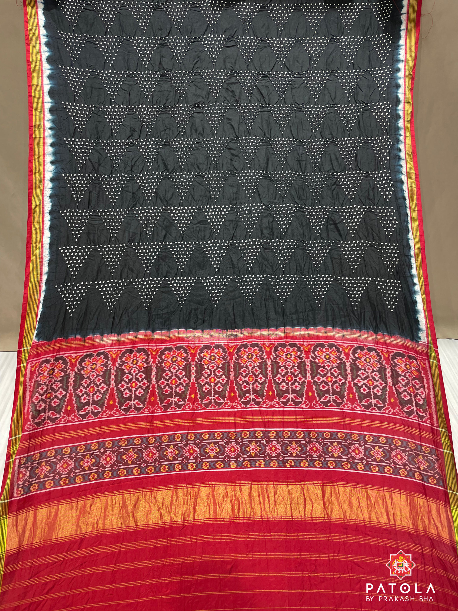 Small Black Bandhej Patola Saree