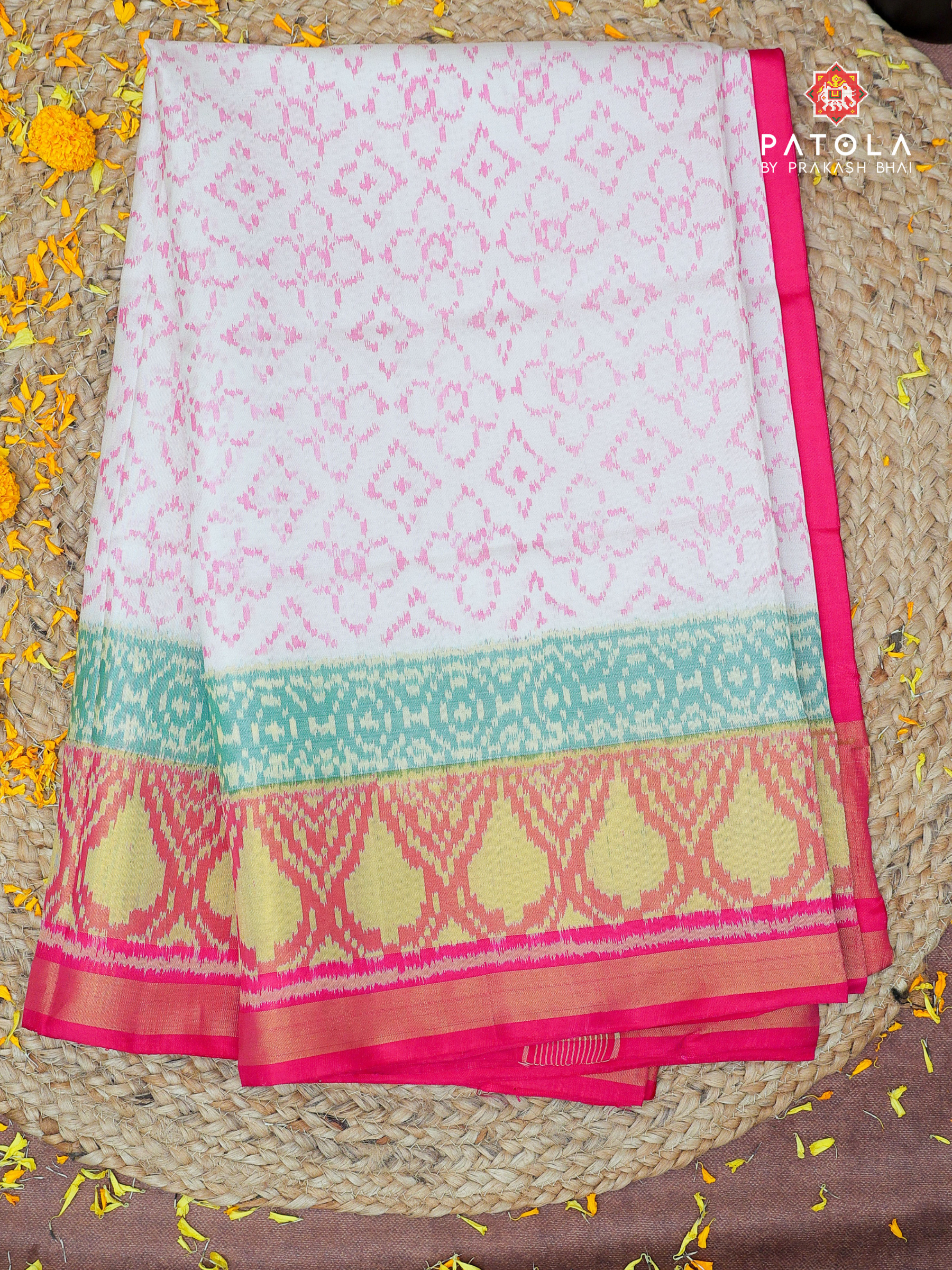 Small Flowers Designer Single Ikat Patola Saree