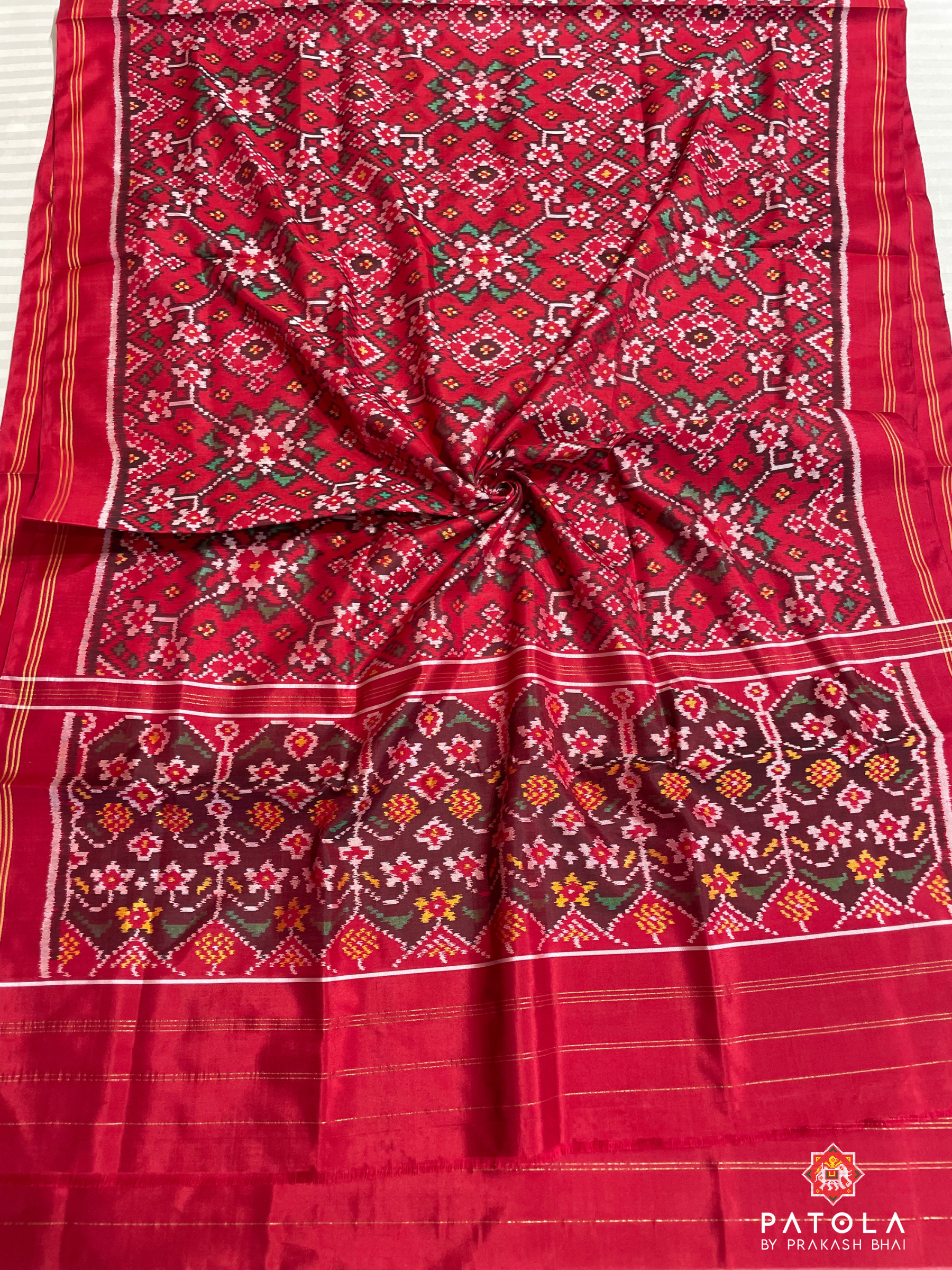 Red Navratna Design Semi Double Ikat Patola Dupatta