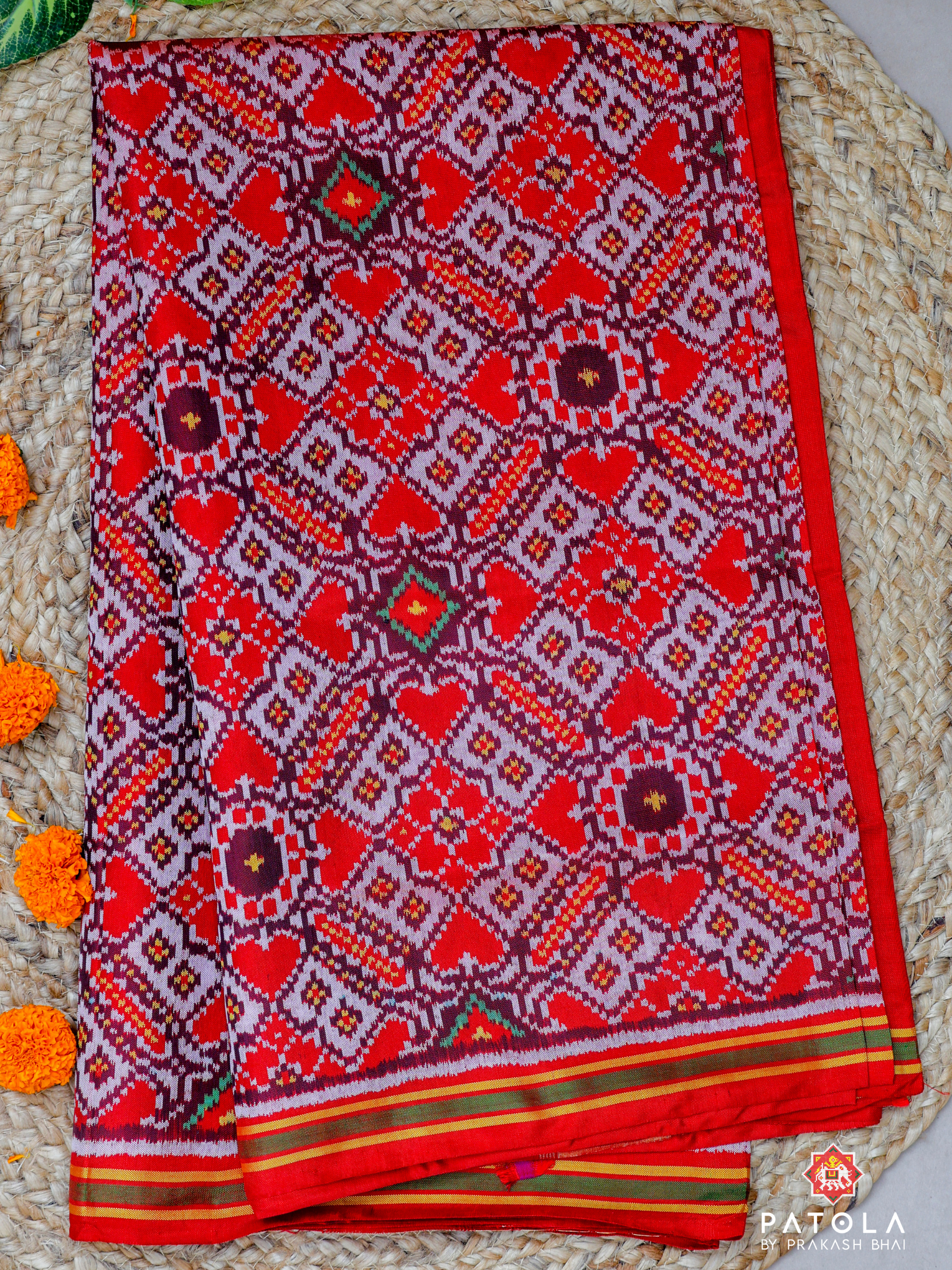 Off-White With Red Manekchowk Designer Semi Double Ikat Patola Saree