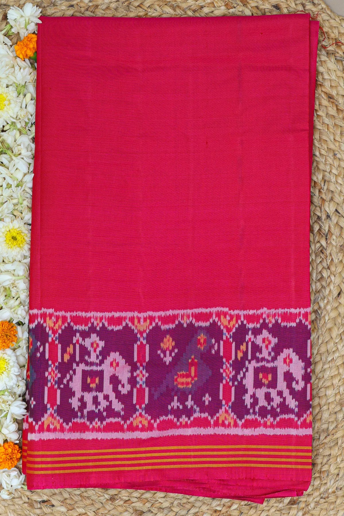 Plain patola with border pallu & blouse patola design semi double ikat patola saree