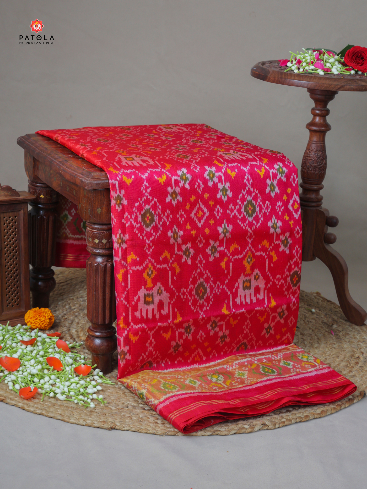 Navratna Design with Elephant Motif Single Ikat Patola Saree