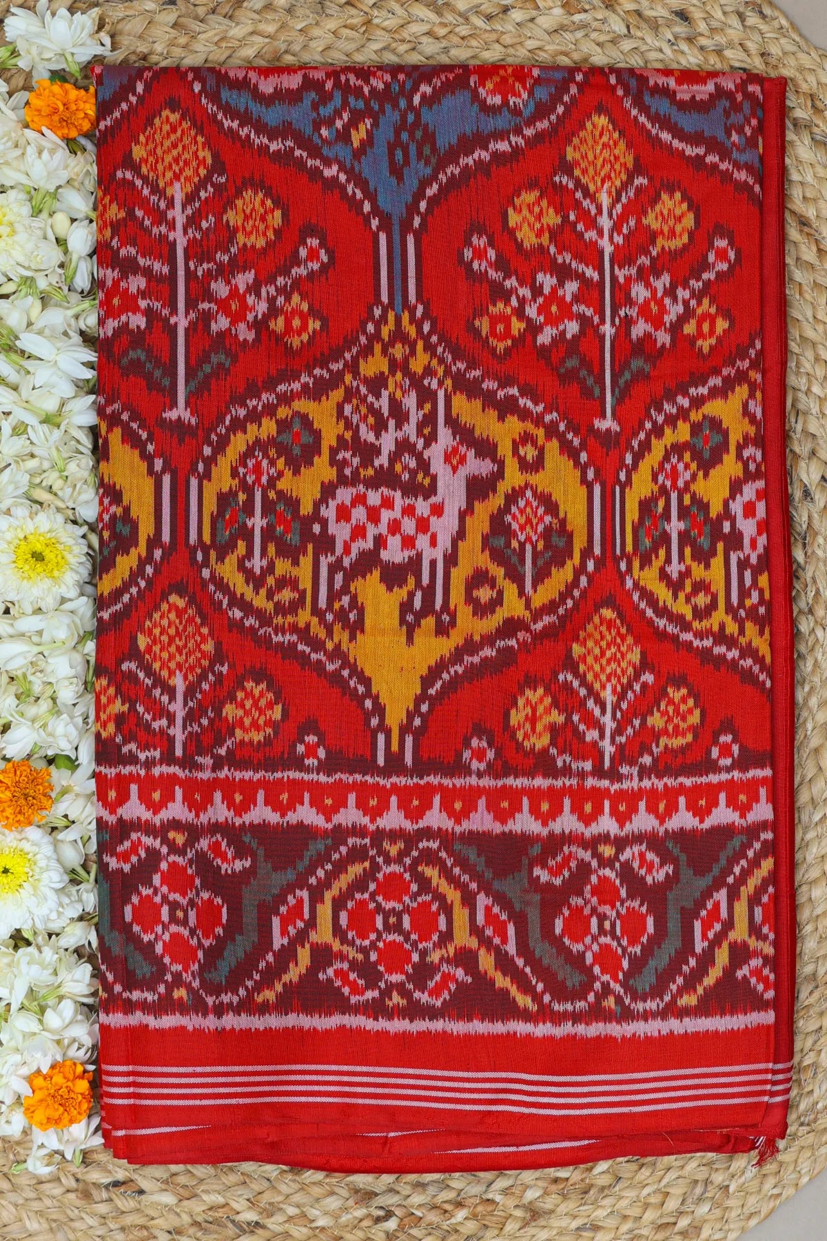 Chabdi design with motifs pallu border flowers design Semi Double Ikat Patola Saree