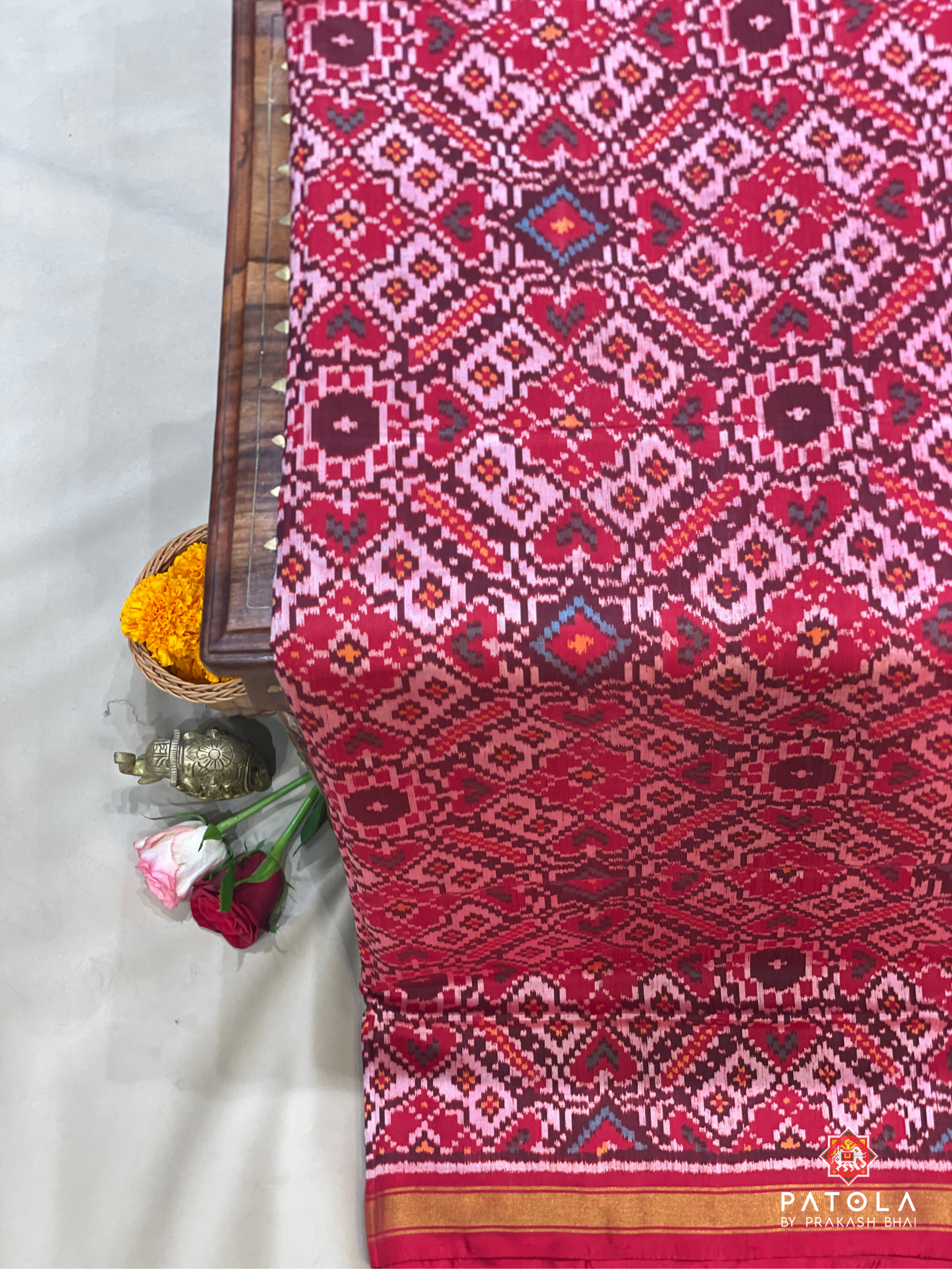 Manekchowk Designer Semi Double Ikat Patola Saree