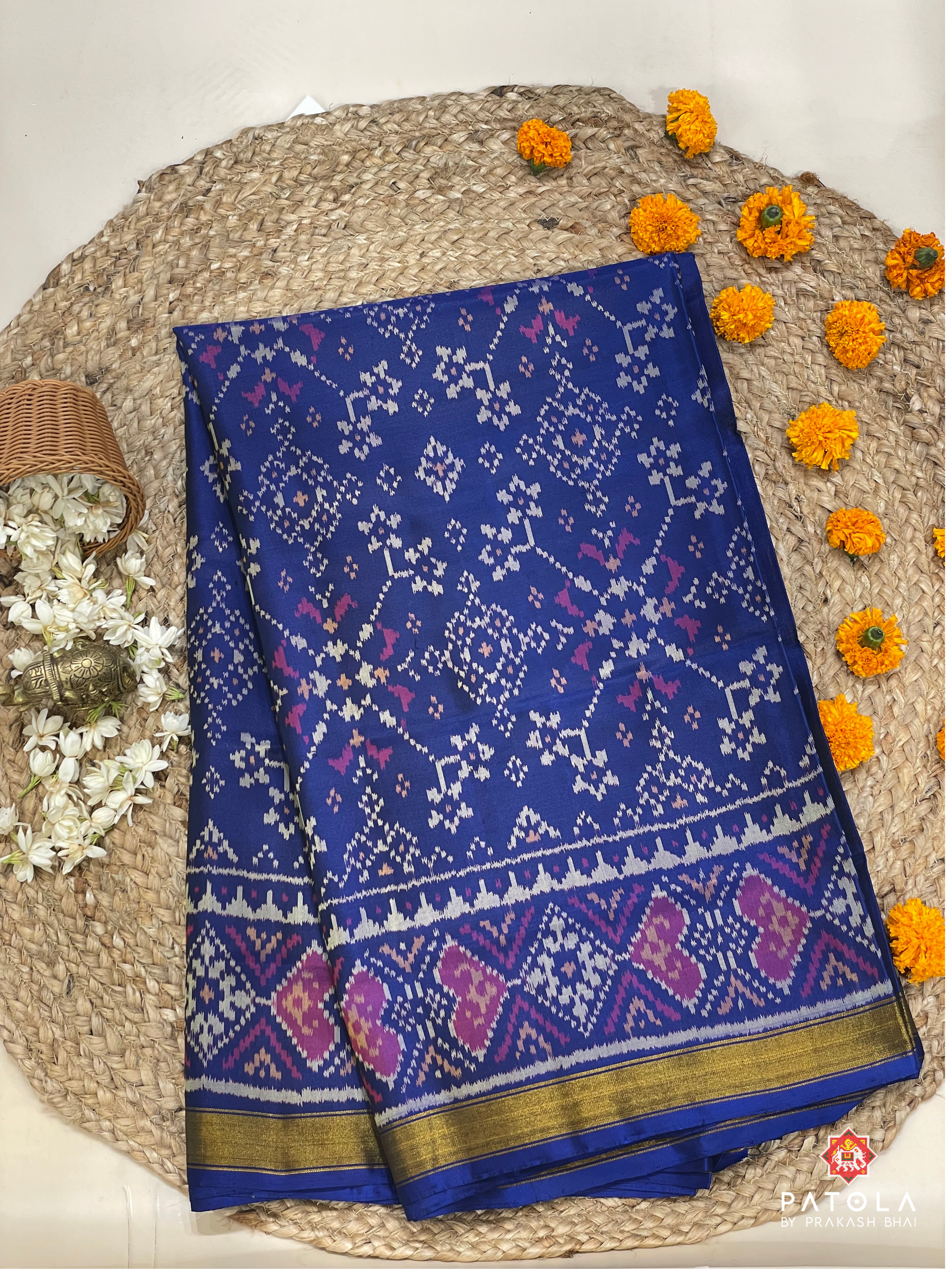 Traditional Navratna Designer Single Ikat Patola Saree