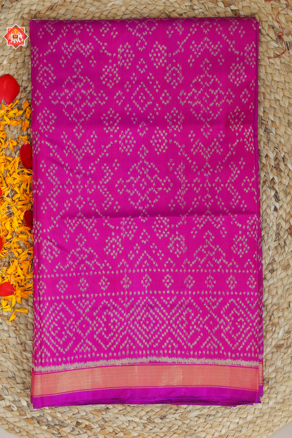 Navratna design small tissue border single ikat patola saree