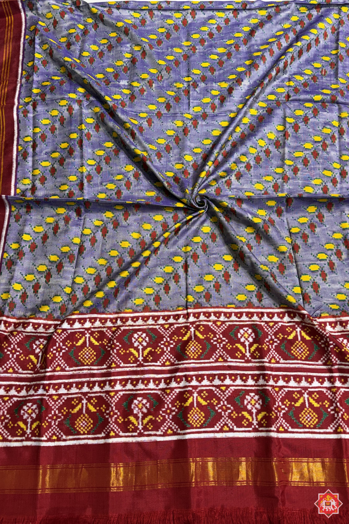 Leaves design with pallu ghughroo border design pure double ikat patola dupatta