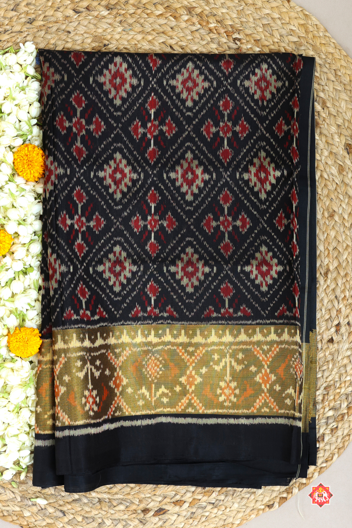 Chandabhat with big tissue border single ikat patola saree