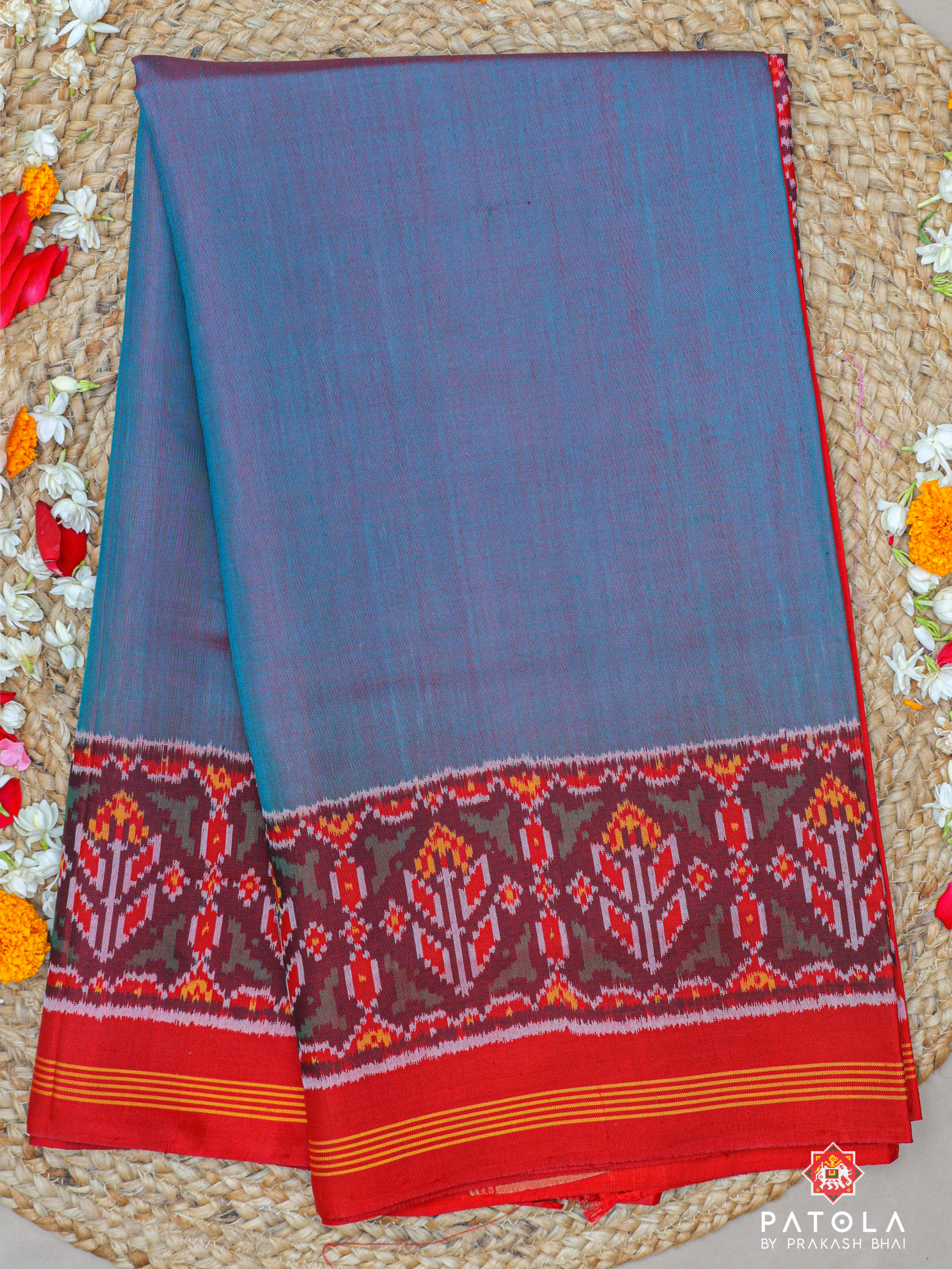 Plain C-Green With Patola Designer Blouse Semi Double Ikat Patola Saree