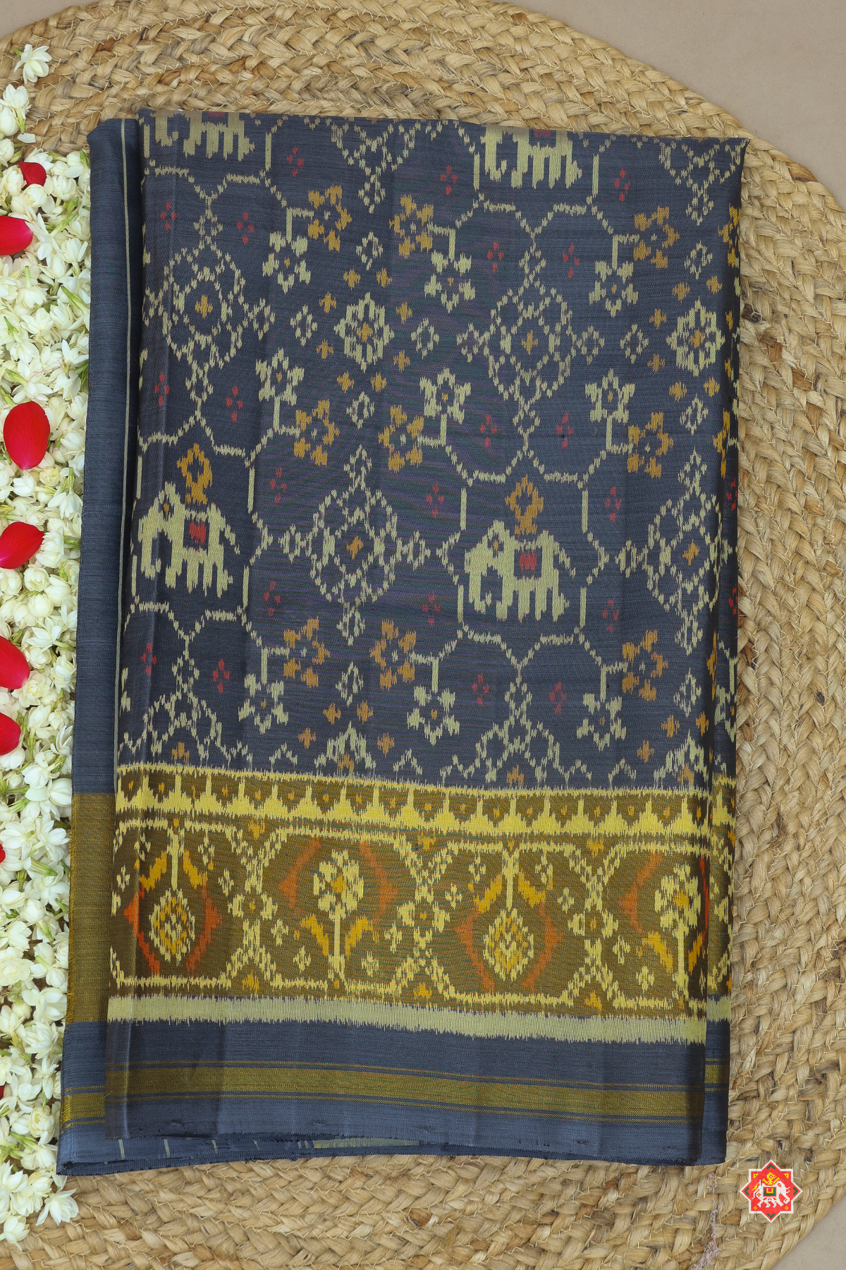 Navaratna design elephant fix & big tissue border single ikat patola saree