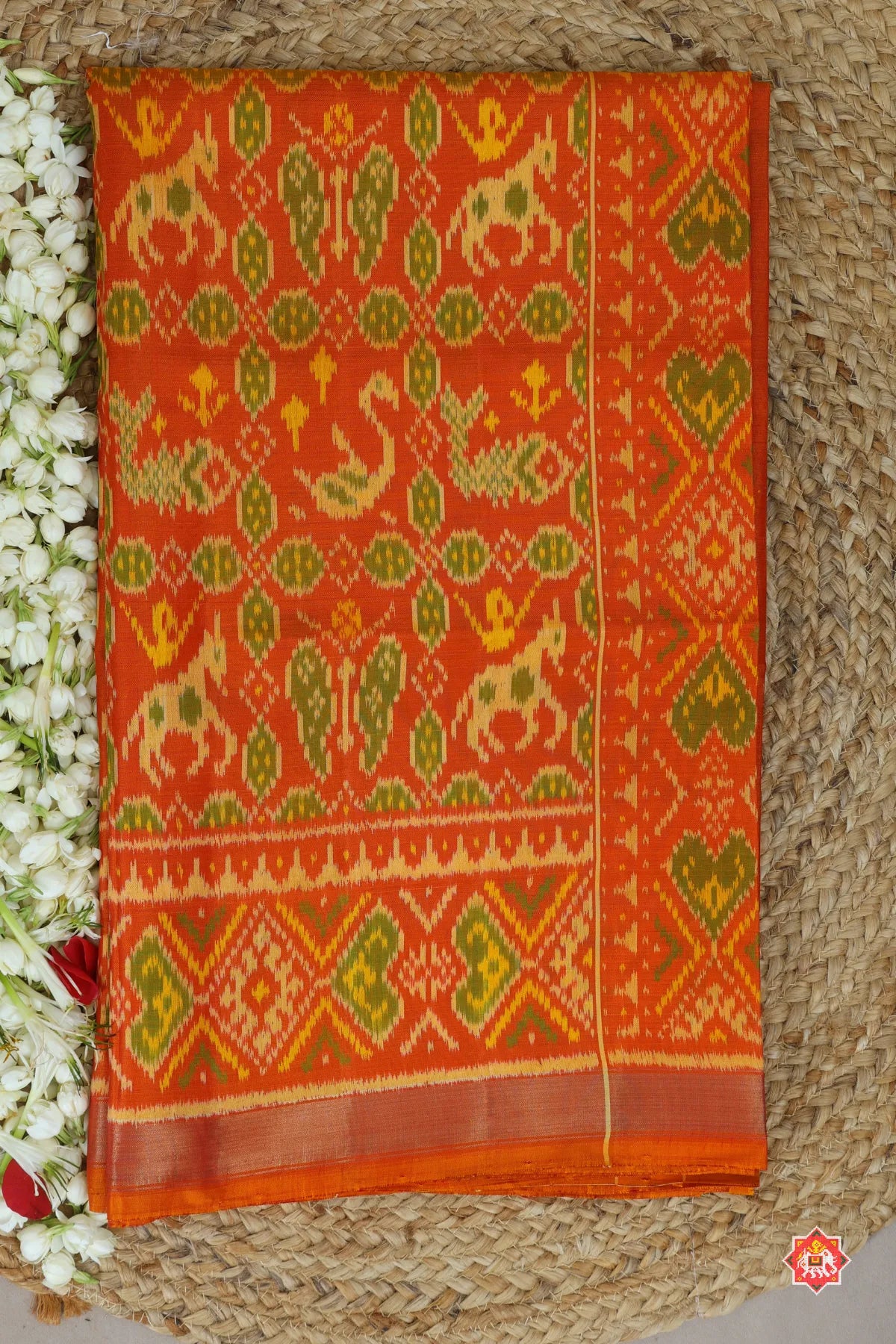 4 motif design with small tissue border single ikat patola saree