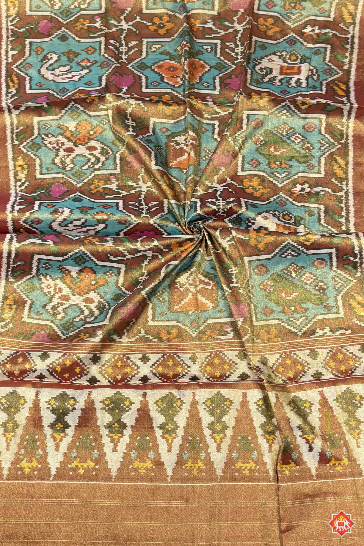 6 figures with star design tissue patola dupatta