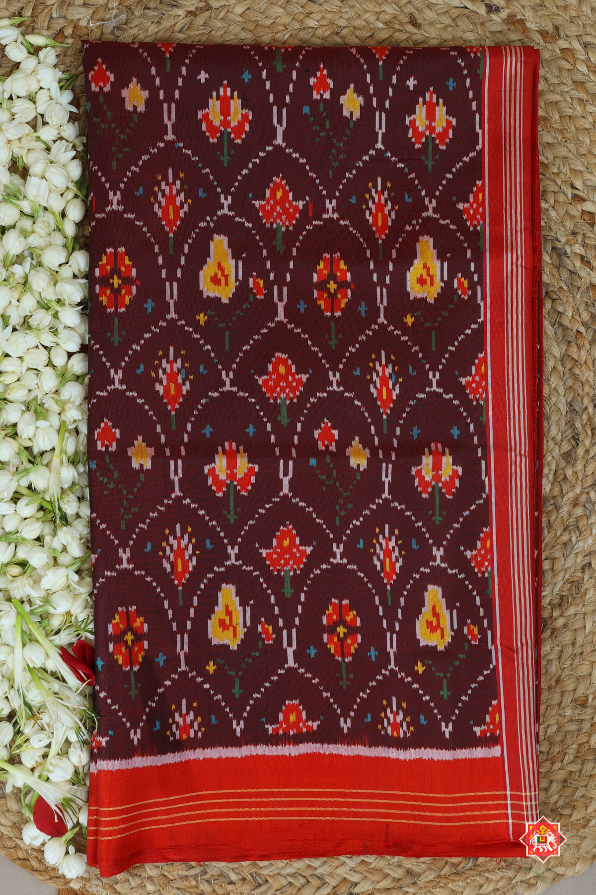 Fancy flowers design without tissue border single ikat patola saree
