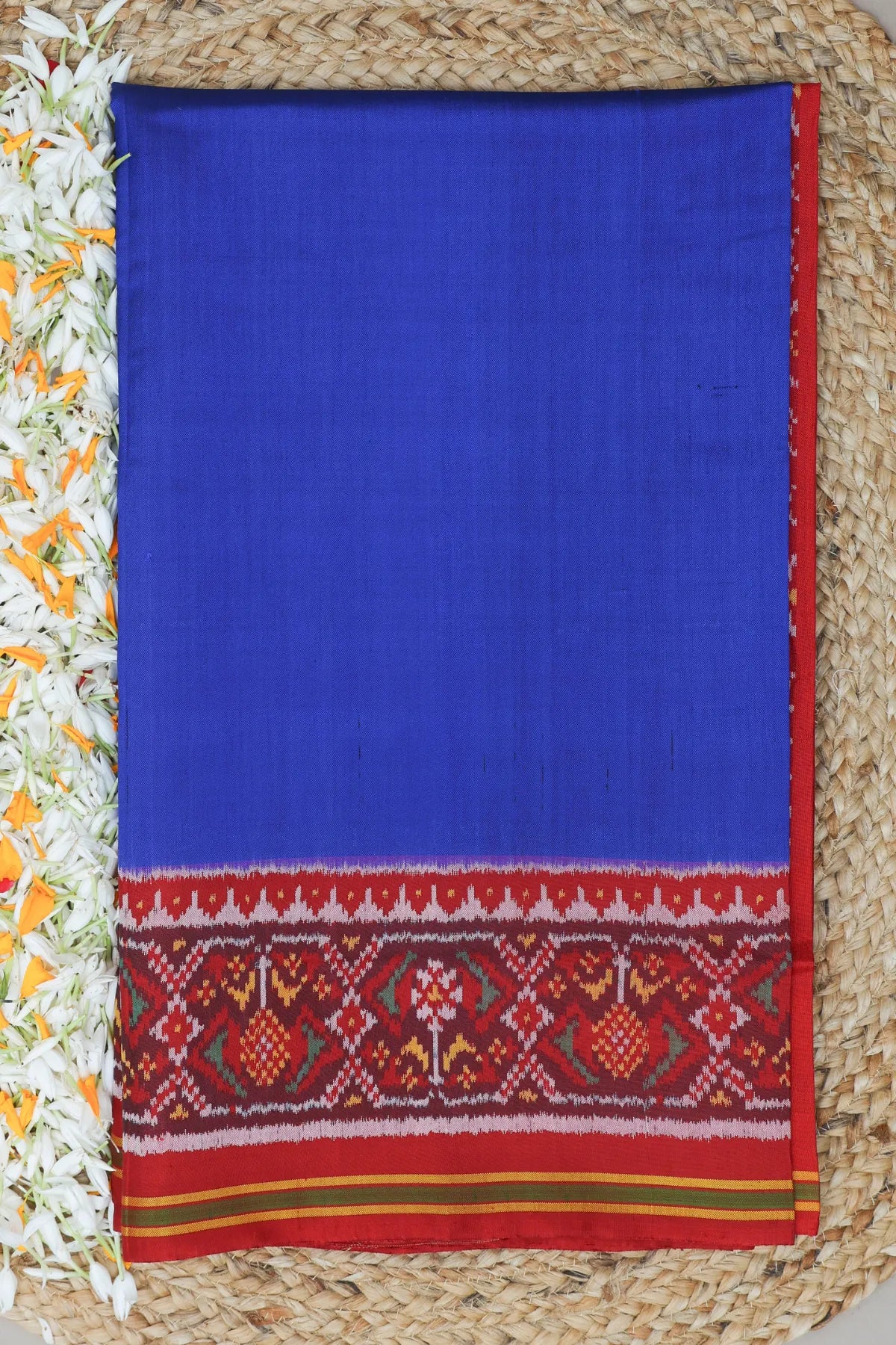 Plain patola with border pallu & blouse patola design semi double ikat patola saree