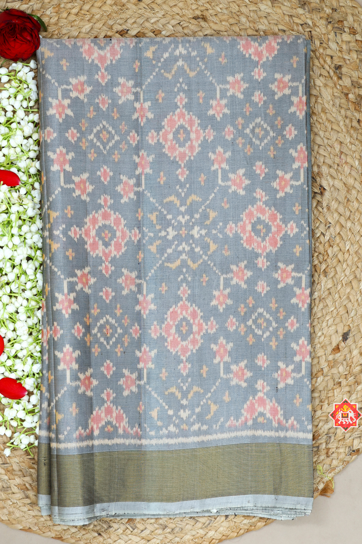 Navratna design with tissue border single ikat patola saree