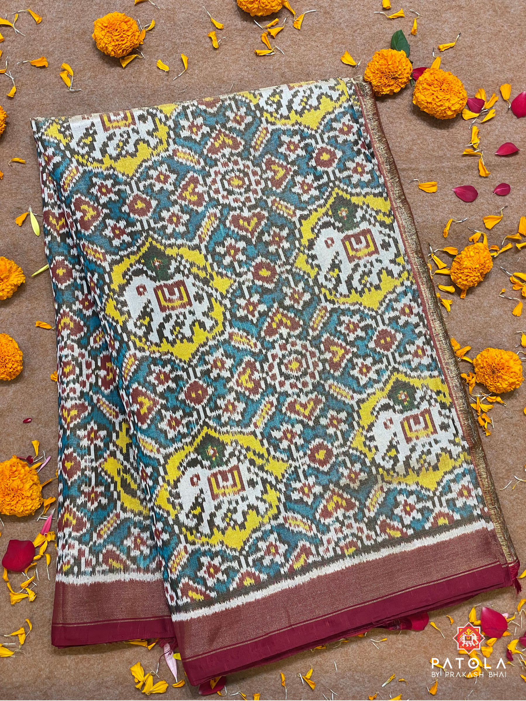 Elephent With Manekchowk Designer Tissue Patola Saree