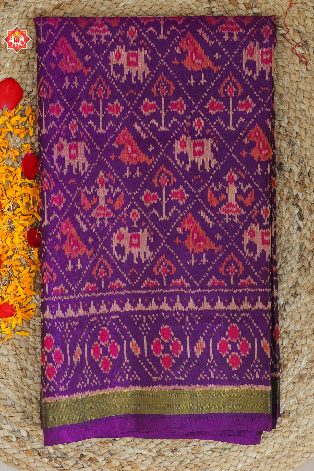 Traditional narikunj design small tissue border Single Ikat Patola Saree