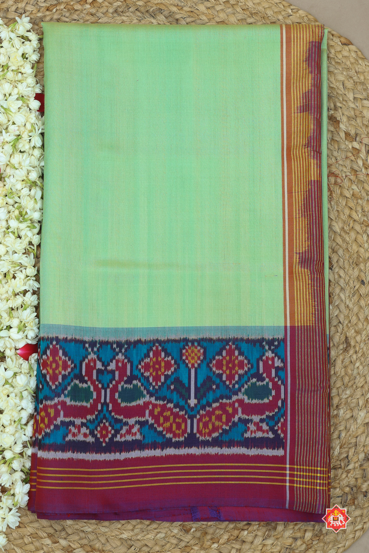 Plain patola with peacock border & blouse patola design semi double ikat patola saree