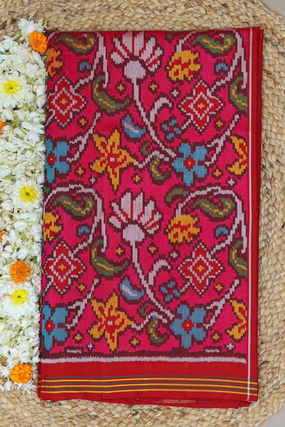 Master Piece Flowers With Leaves Design & Small Lines Border Semi Double Ikat Patola Saree